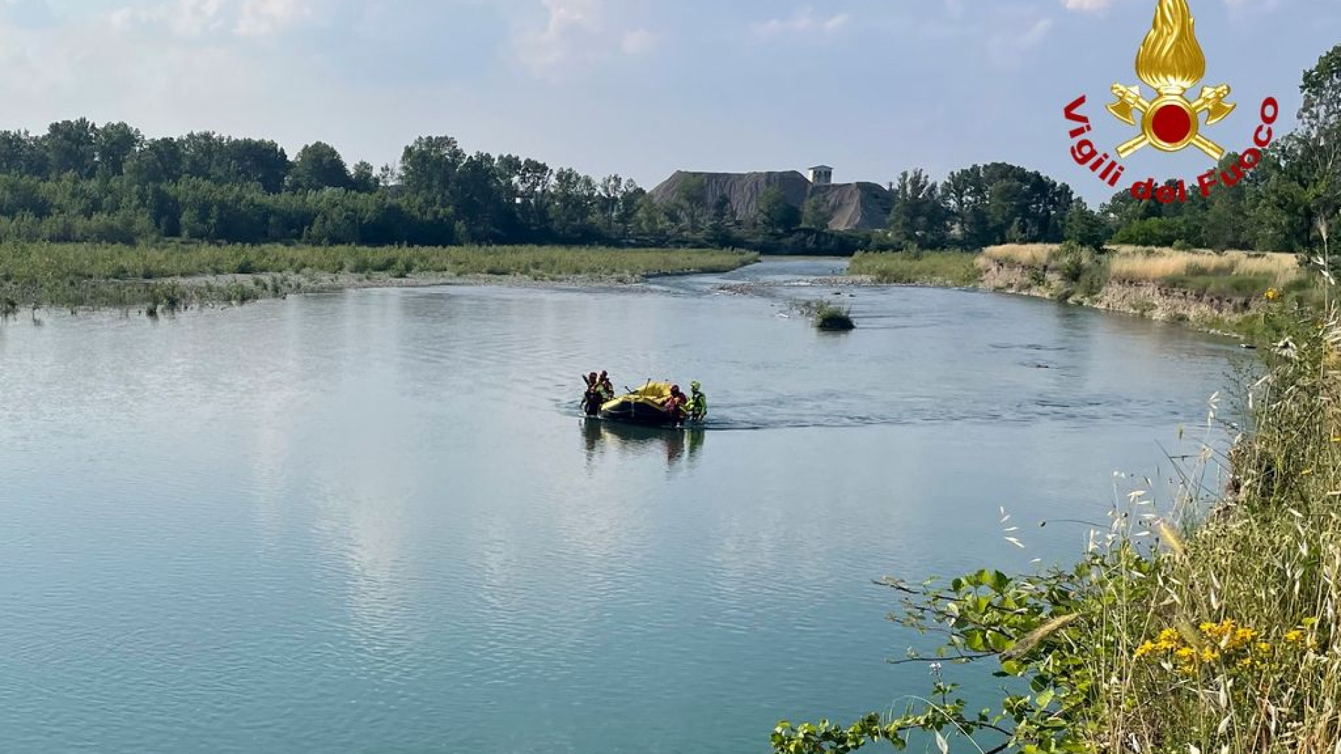Tragedia in Trebbia, 13enne si tuffa e non riemerge. Trovato senza vita dai soccorritori