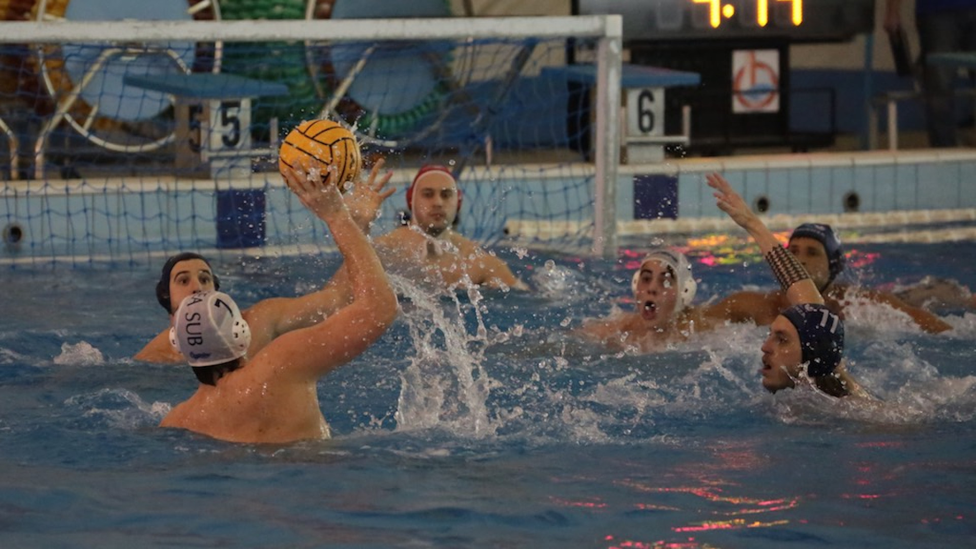 Pallanuoto Serie B: l'Everest Piacenza dei giovani guarda già ai playoff