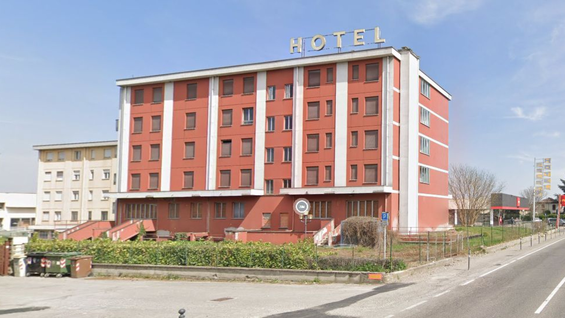 Castello, asta a buon fine per l'ex hotel Palace: aggiudicato per 390mila euro