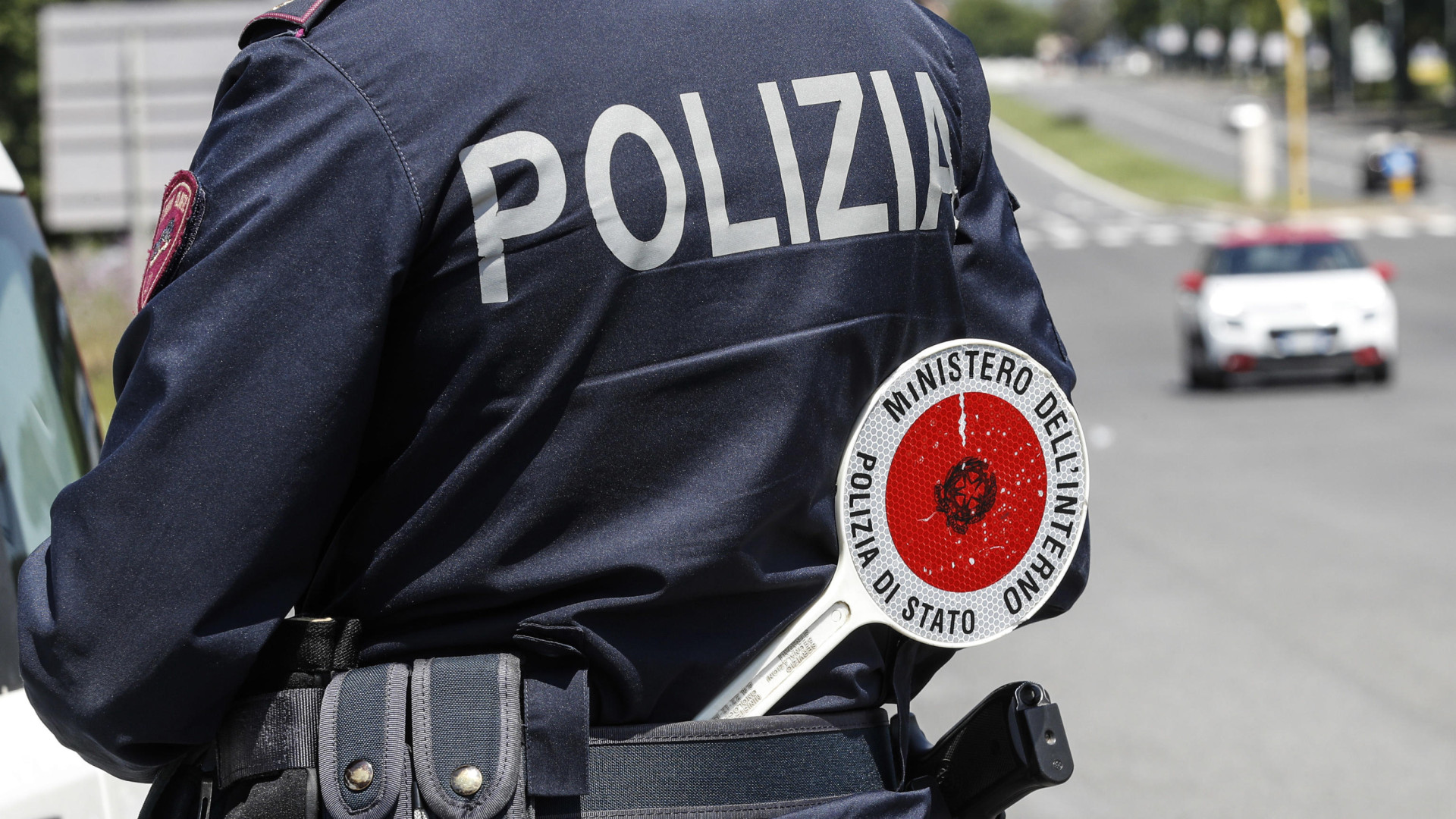 Guardavano la partita nel bar: sanzionate 7 persone e locale chiuso per 5 giorni