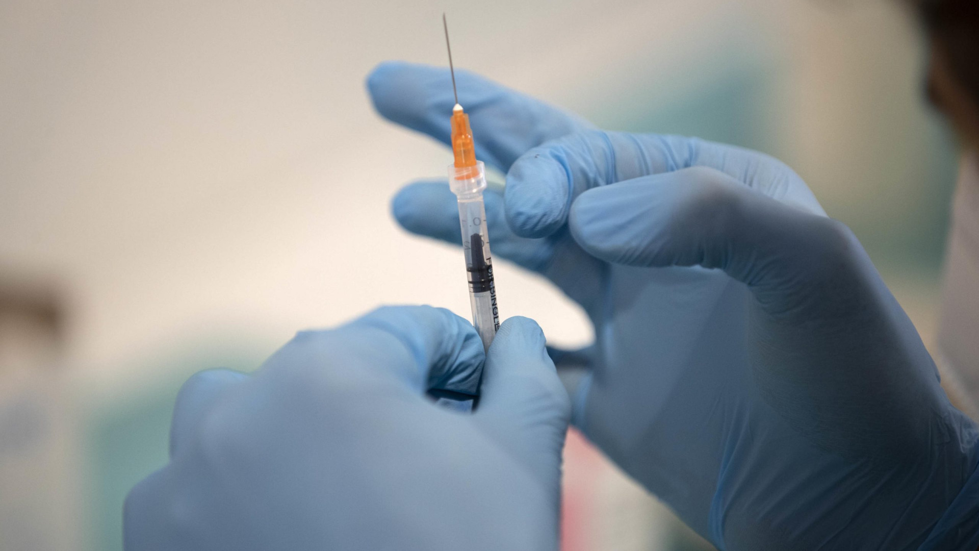 Vaccini, 200mila piacentini con almeno una dose. Ne mancano all'appello 50mila
