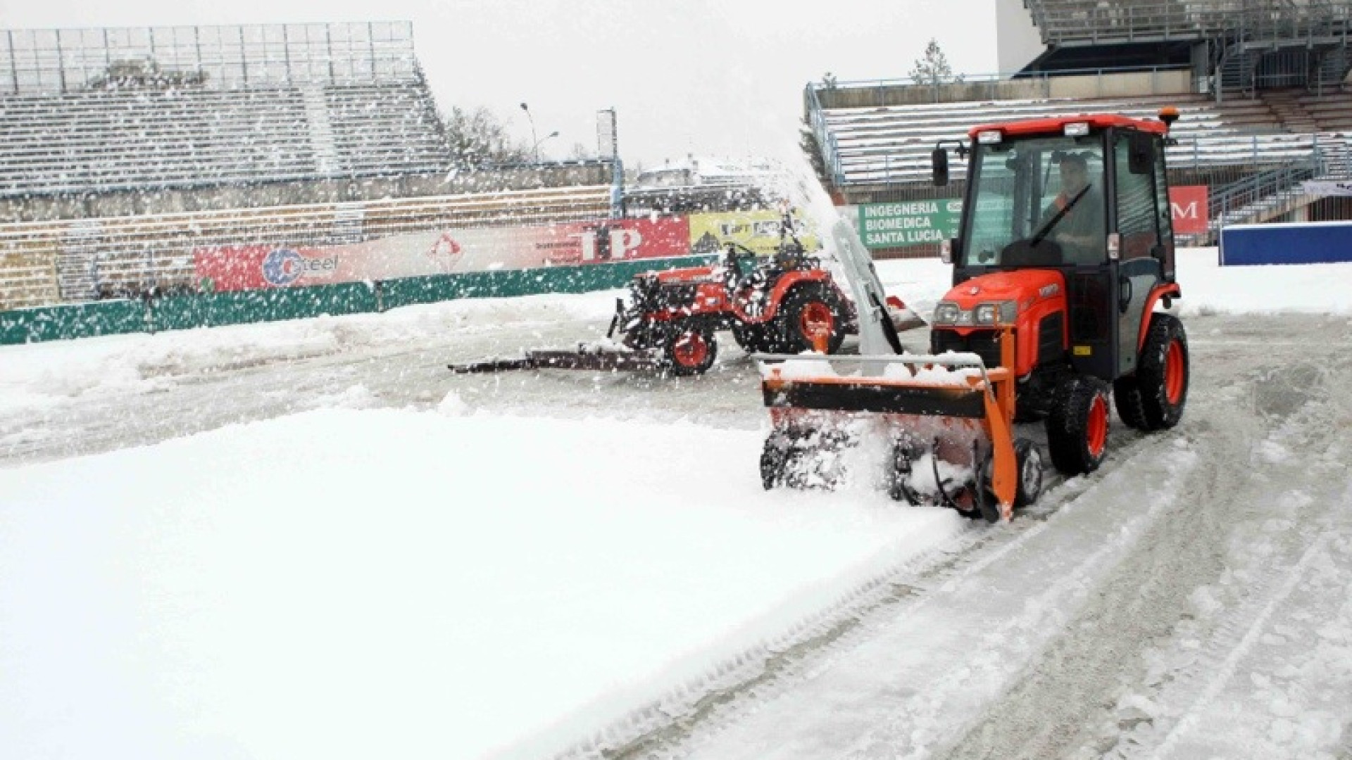 Big Snow paralizza il calcio dilettanti: si gioca solo sui sintetici. Il programma