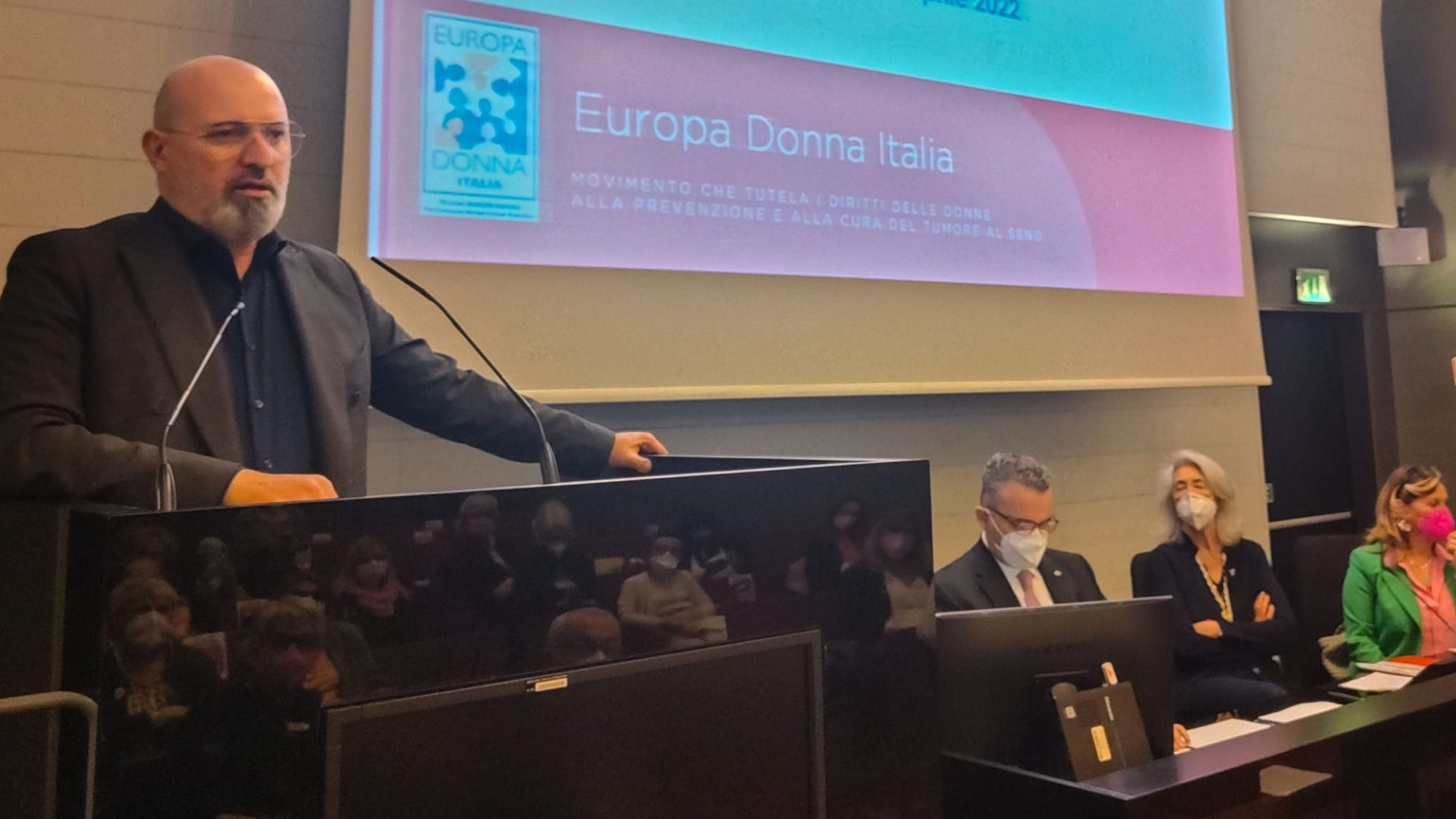Tumore al seno, prevenzione nonostante la pandemia: mammografie a quota  70%