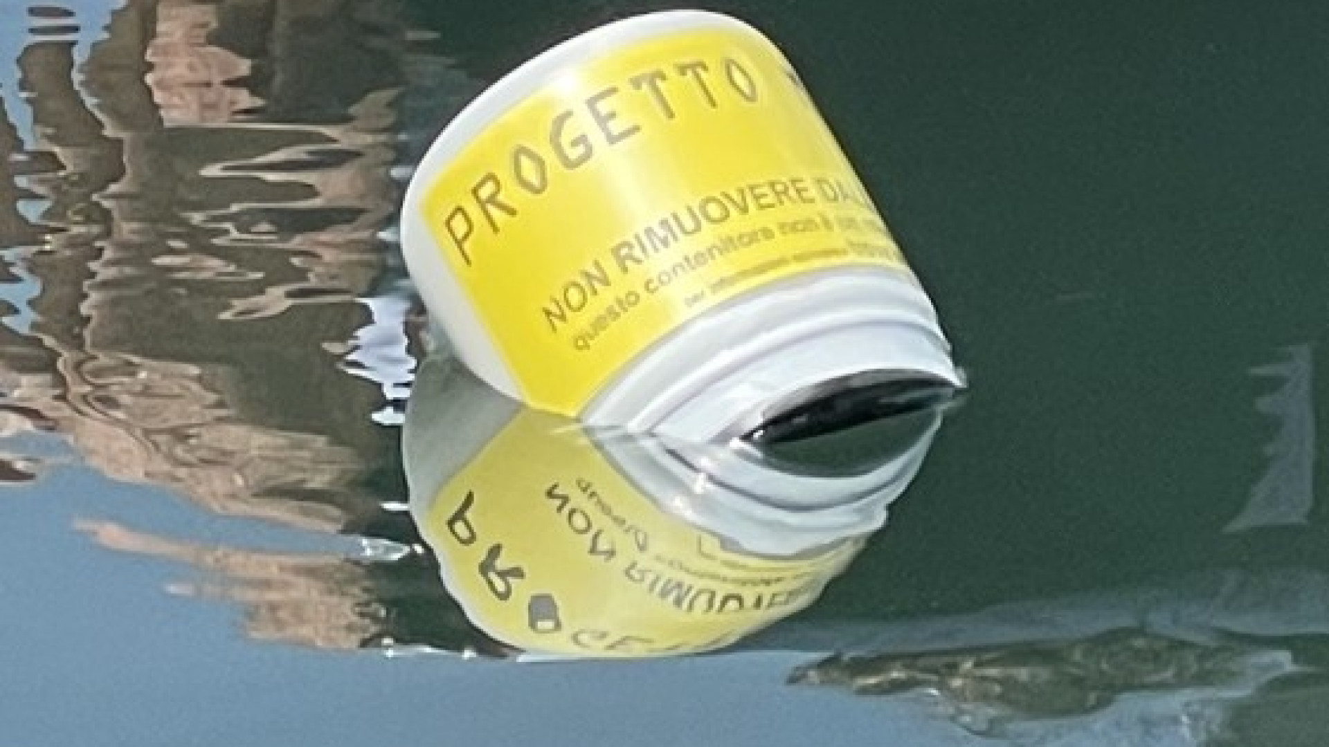 Rifiuti di plastica nel Po, |solo il 15% da Isola Serafini arriva in mare
