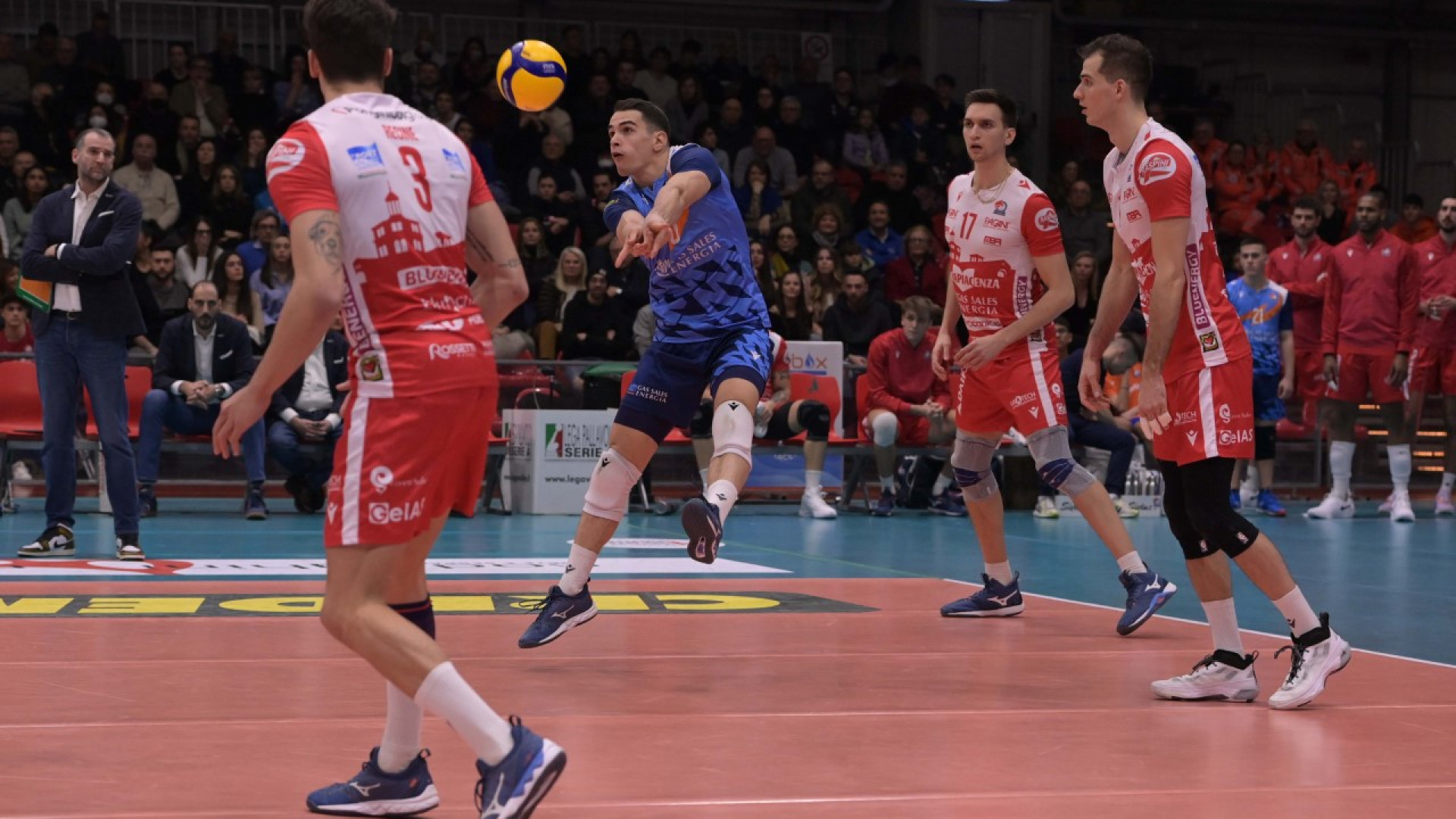 Gas Sales sabato a Monza per l'anticipo della quinta giornata di ritorno