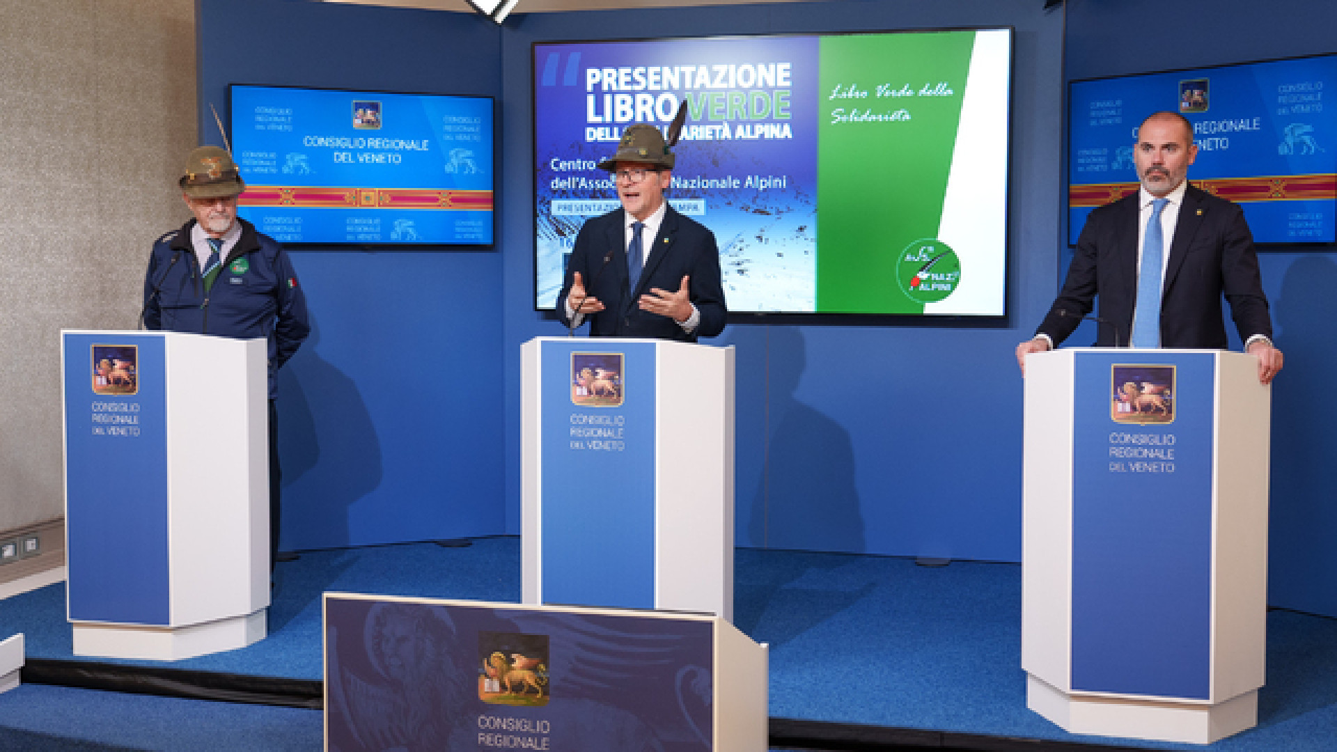 Presentato Libro Verde della solidarietà alpina