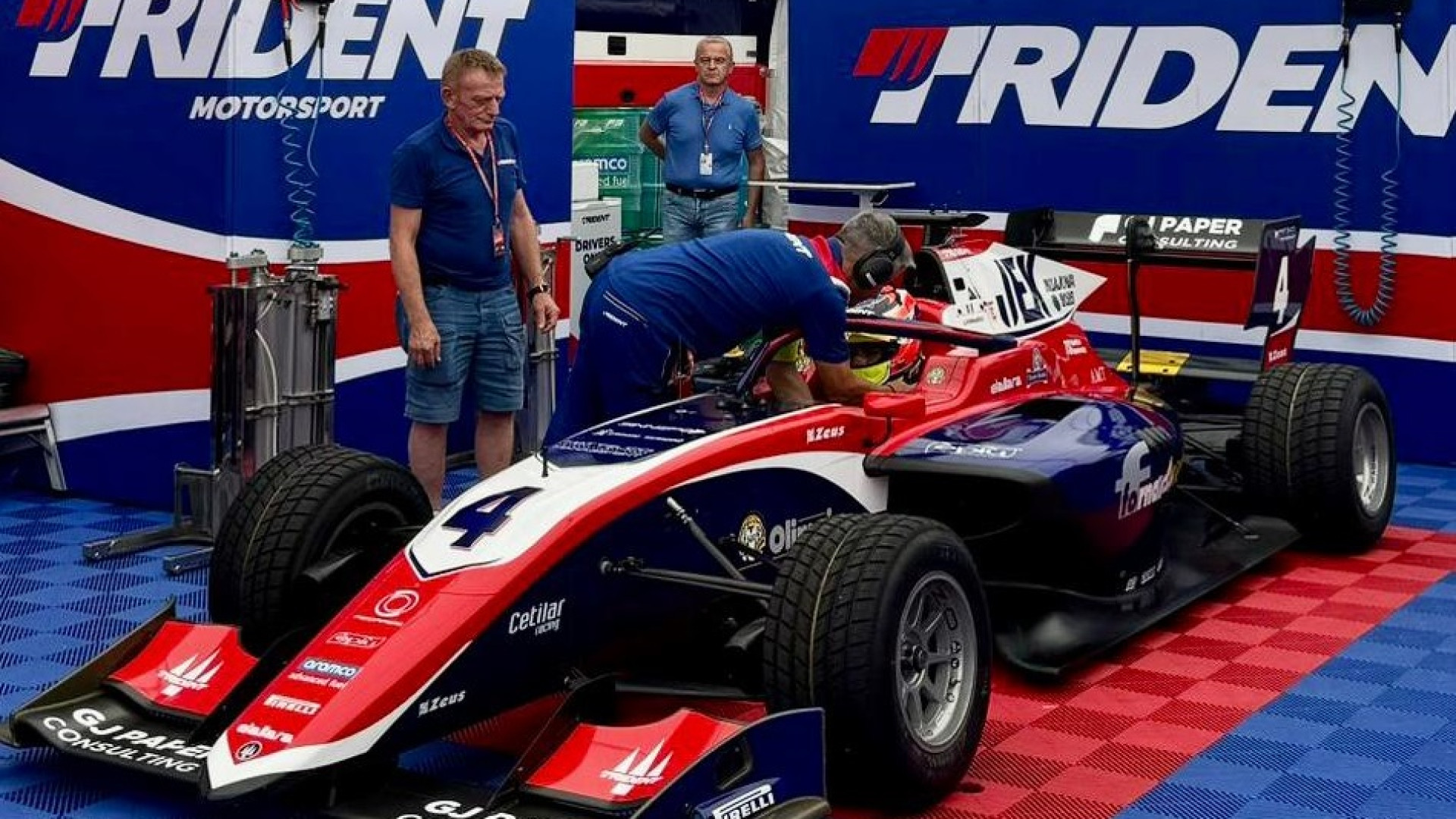 Formula 3, Fornaroli centra la terza posizione in vista di domenica