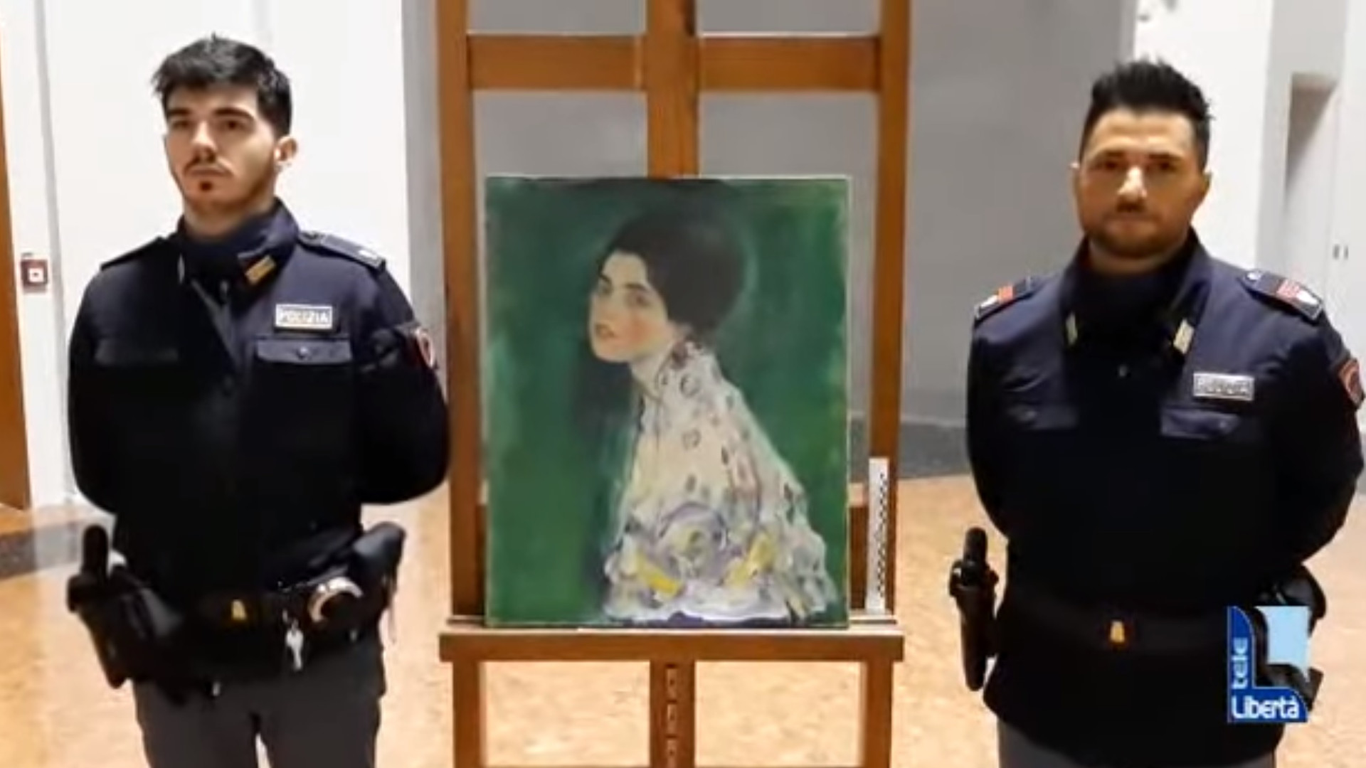Il Klimt è "tornato a casa": eccolo nel salone d'onore della Ricci Oddi GUARDA IL VIDEO