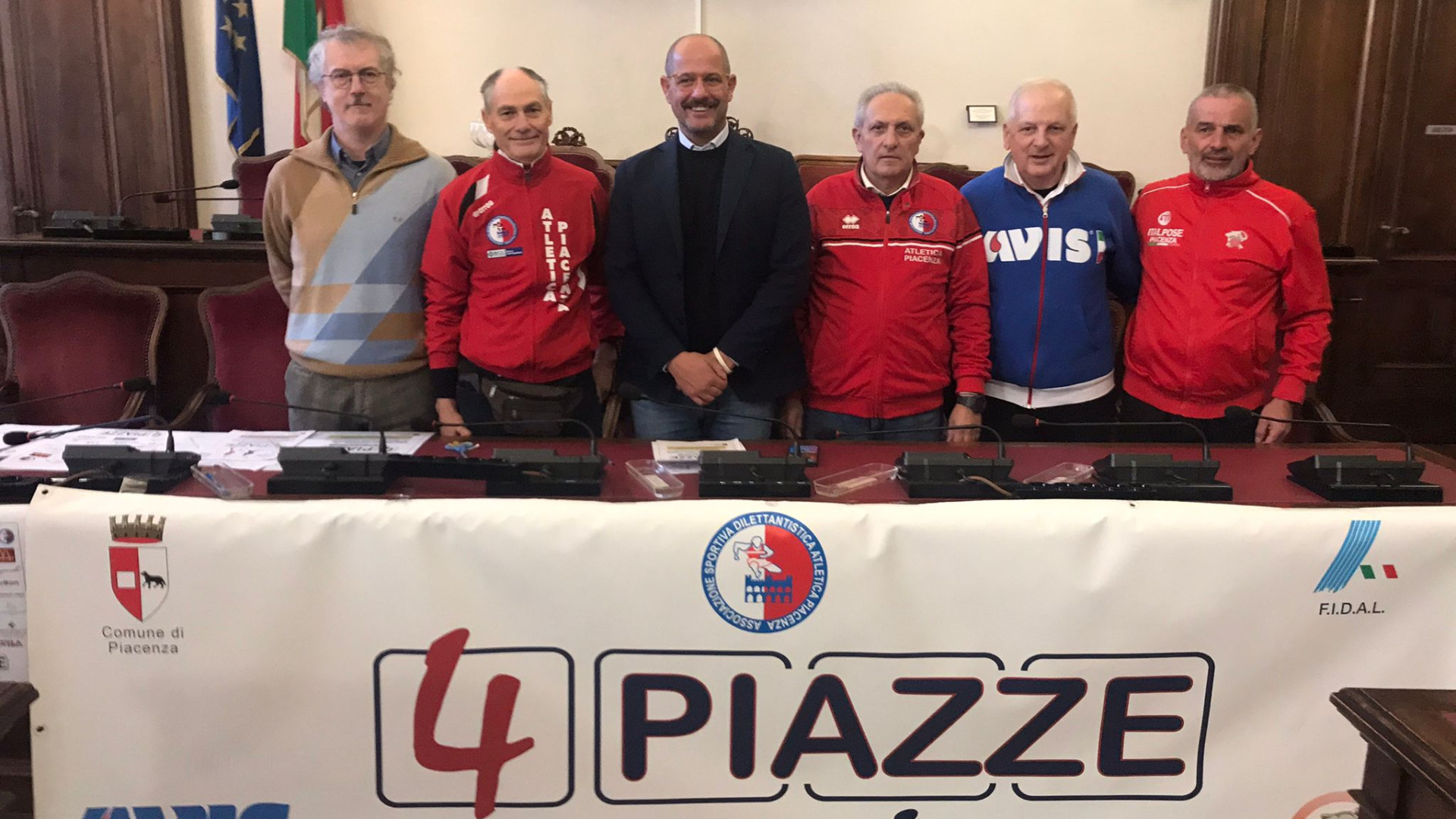 In arrivo domenica la |"4 Piazze Running".| Tutte le limitazioni al traffico