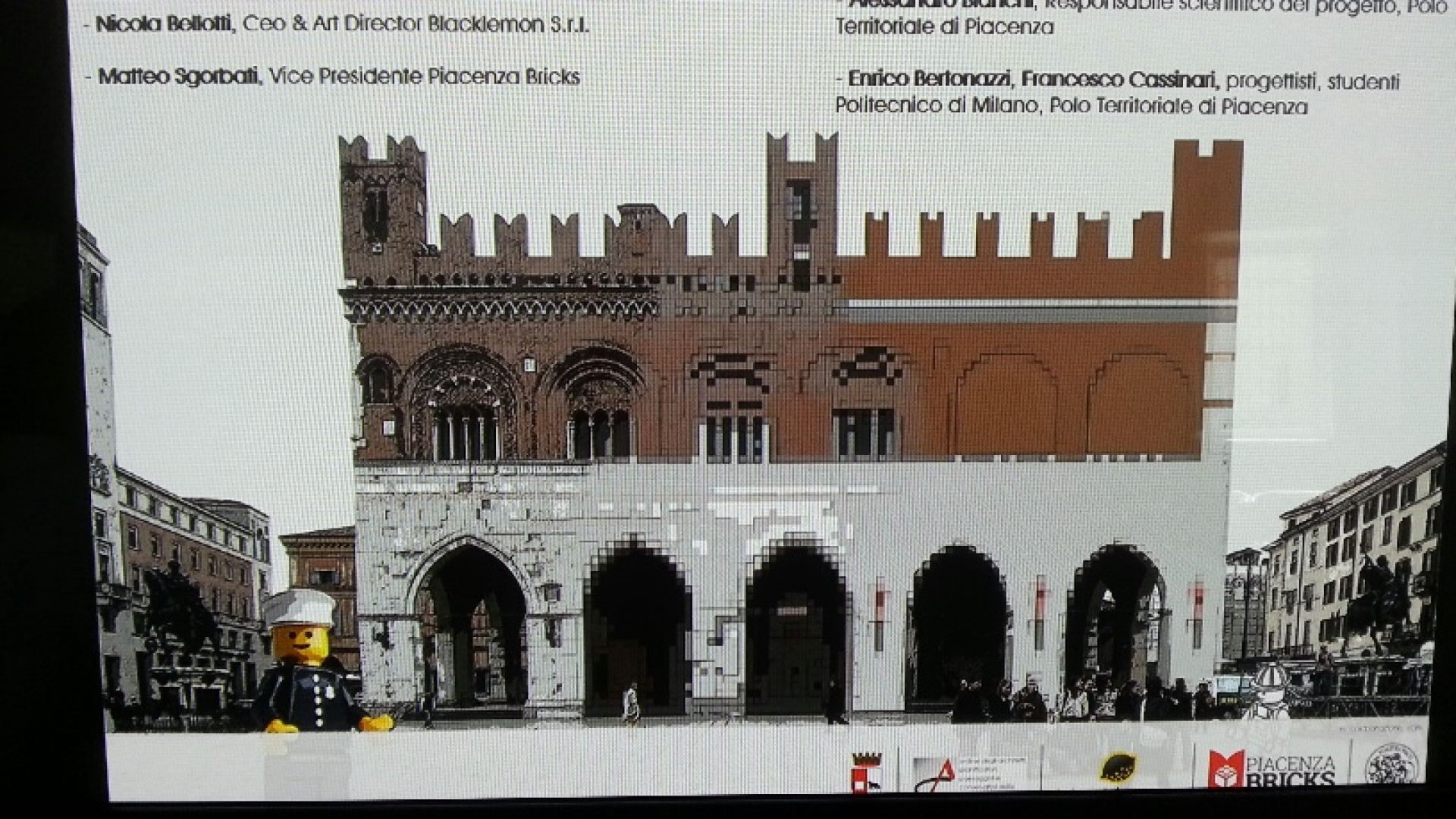 Palazzo Gotico, al via il cantiere con i Lego: al lavoro i ragazzi del Politecnico