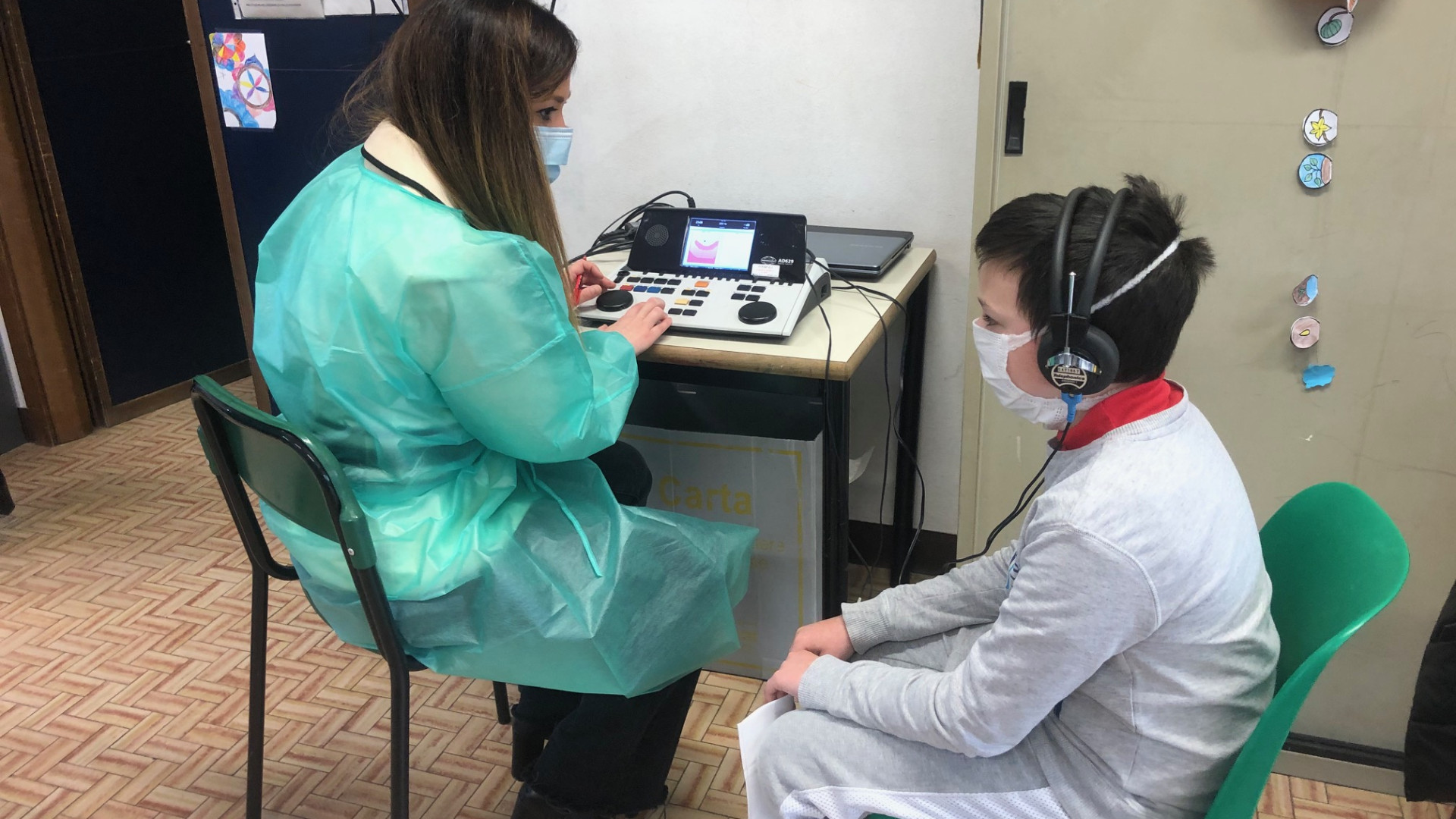 Giornata dell’udito, screening su 120 alunni piacentini: "Attenzione ai piccoli difetti"