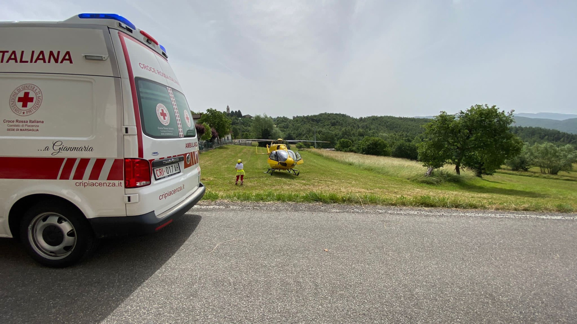 Ancora sangue sulle strade piacentine: sulla 45 cade un centauro, è gravissimo