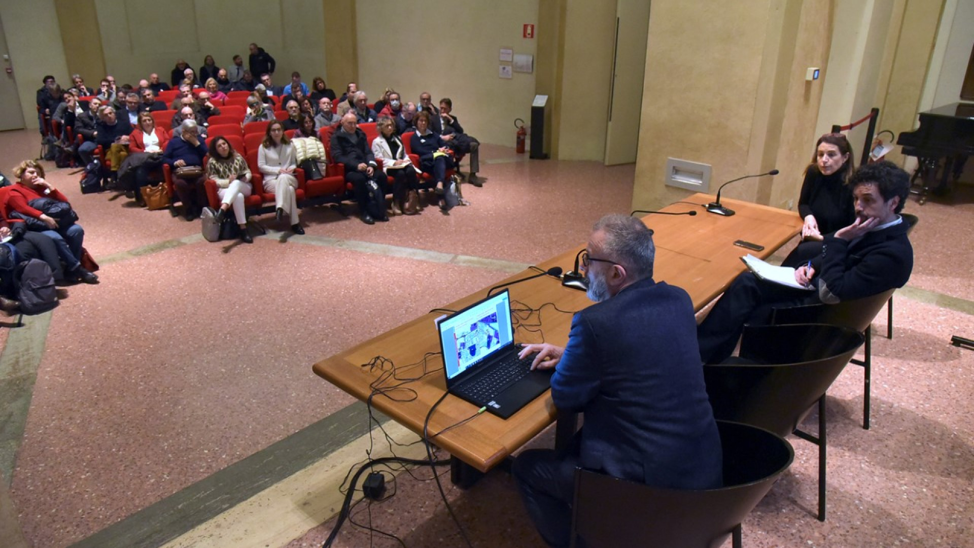 Piacenza del futuro: "Nuovo ospedale, qualità dell'aria e più servizi per gli studenti"