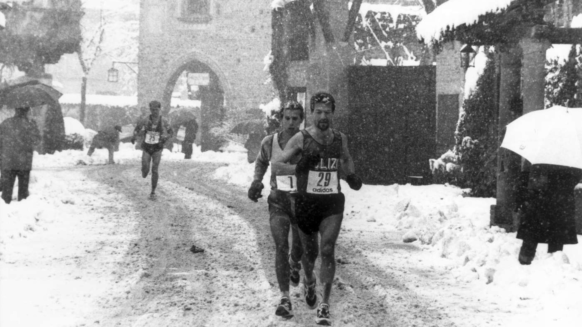"La prima maratona di Piacenza del 1996 sotto la neve fu un vero miracolo"