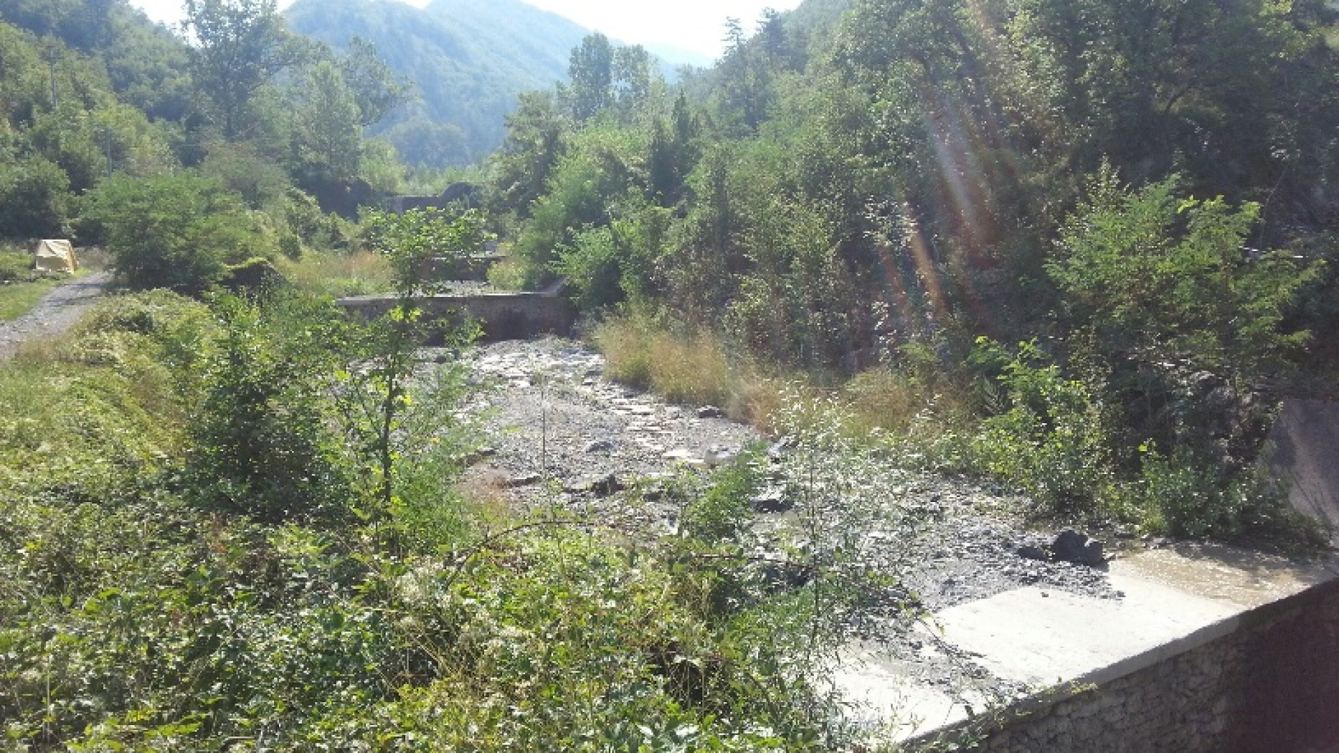 A Marsaglia paratie mobili contro le piene del rio Cordarezza