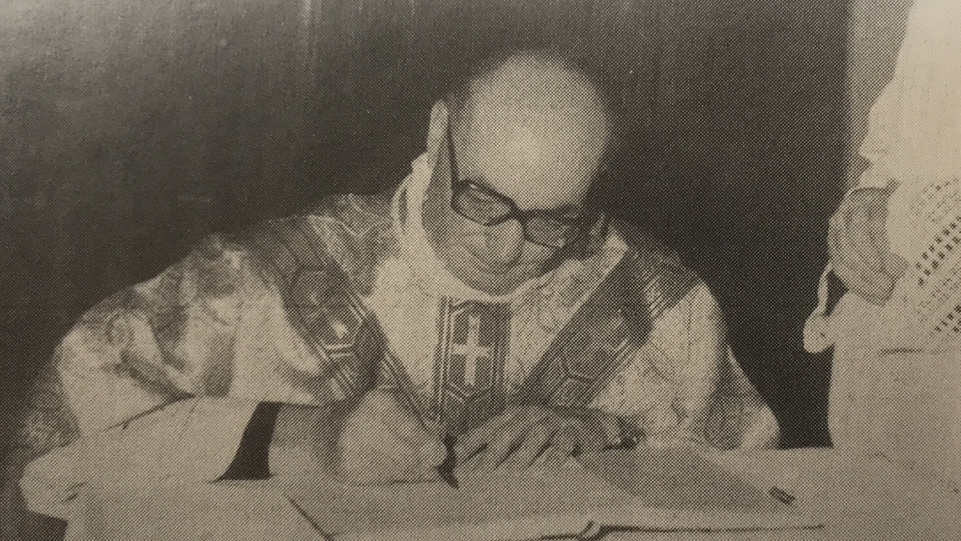 "Intitolare una via a padre Basilio, compianto preside di Roncovero"