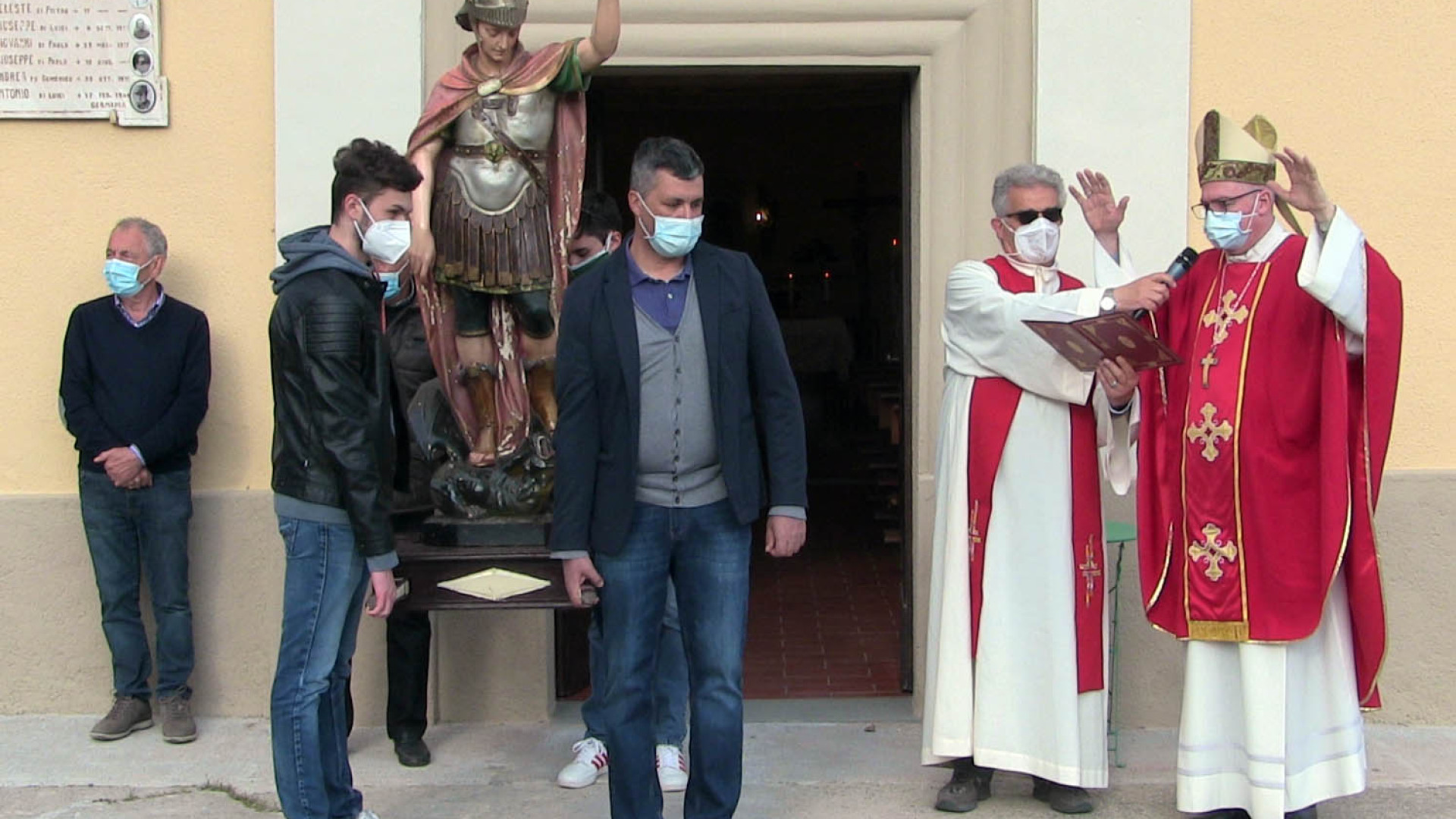 Grondone, festa per il patrono ma anche per la sistemazione della chiesa