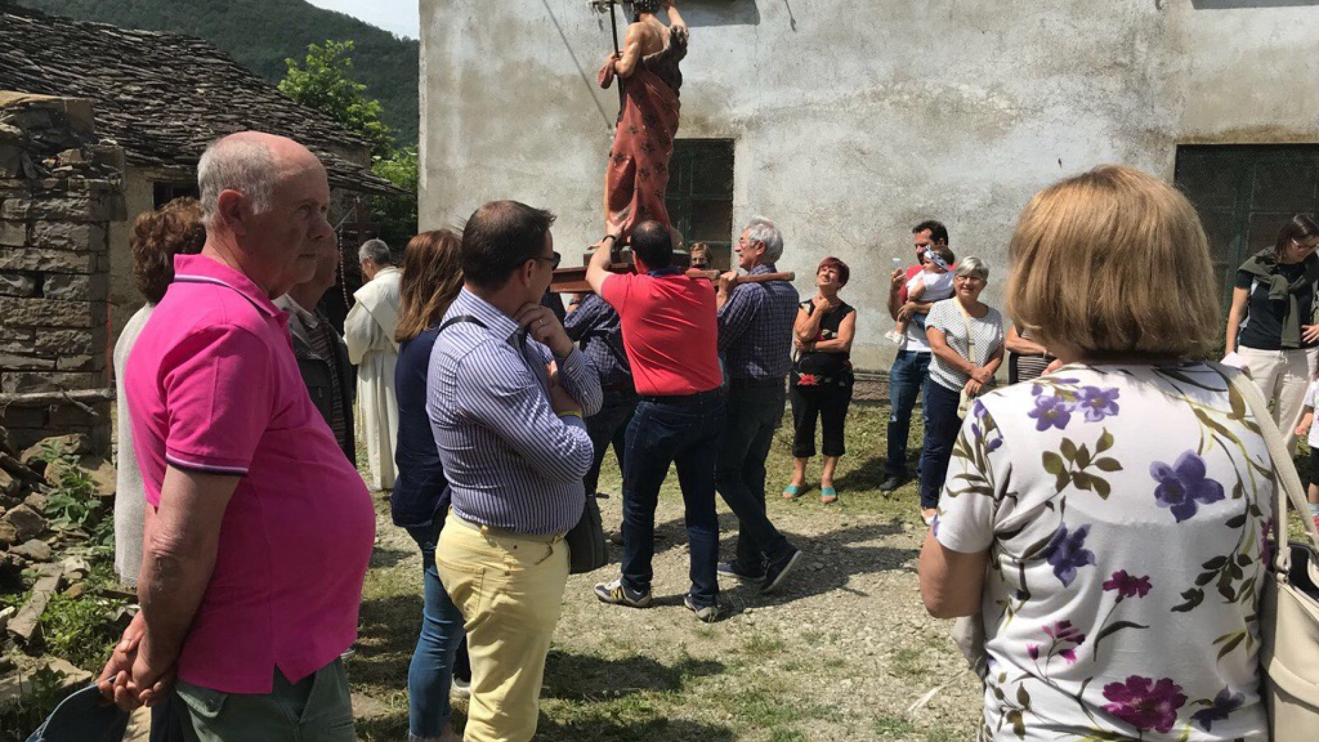 A Predalbora si celebra S.Giovanni: tappa della festa del grano