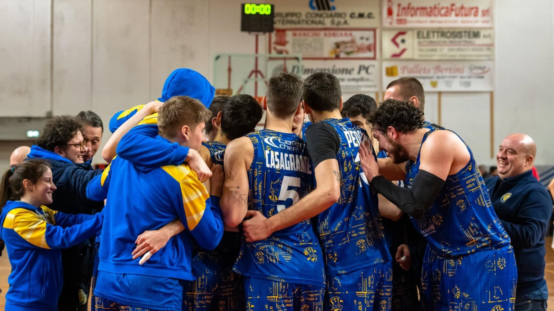 Fiorenzuola bees da trasferta, vincono 65-74 contro San Minato e restano quarti