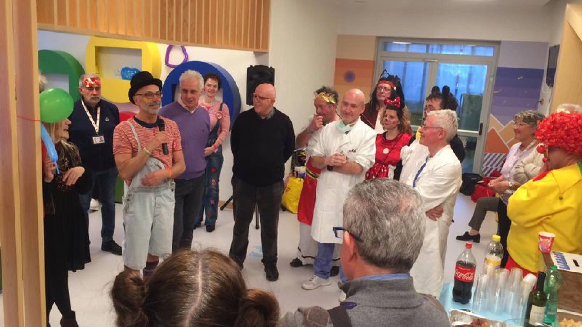 Croce Rossa e "Scappati da casa" portano un sorriso ai bimbi malati di leucemia