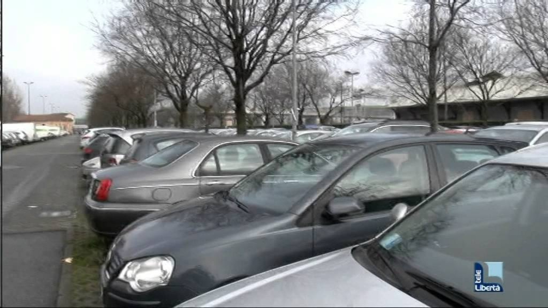 Scippatore seriale colpisce ancora: decimo furto nel parcheggio