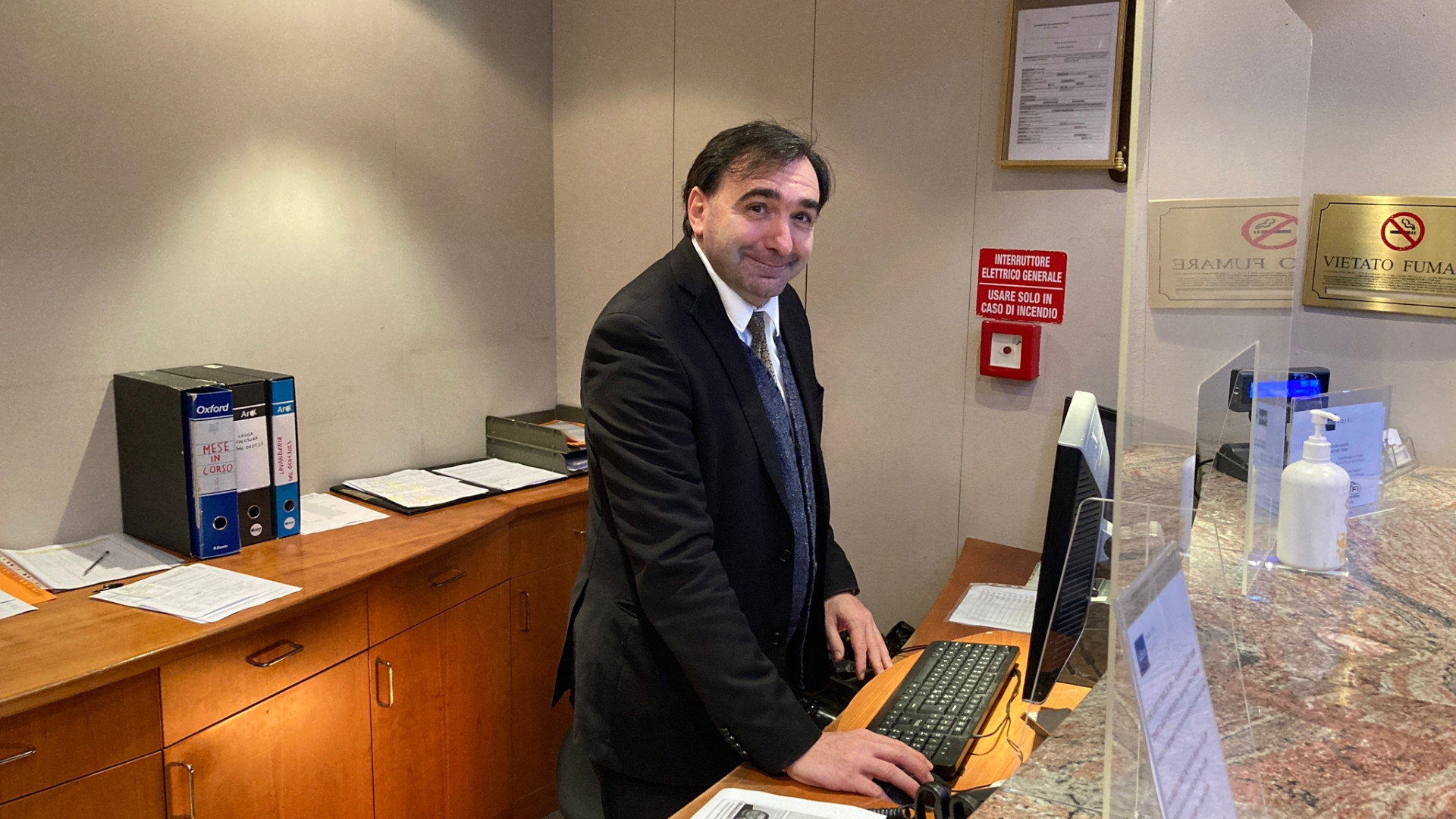 "Ecco Piacenza di notte: crocevia, ma pochi turisti". Il portiere d'albergo col sorriso