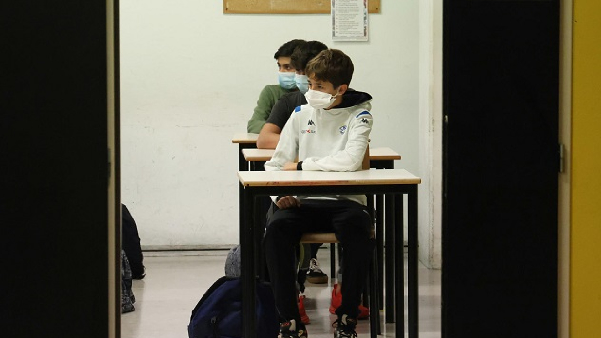 Contagi a scuola, 30 nuovi positivi tra studenti e operatori nelle ultime 48 ore