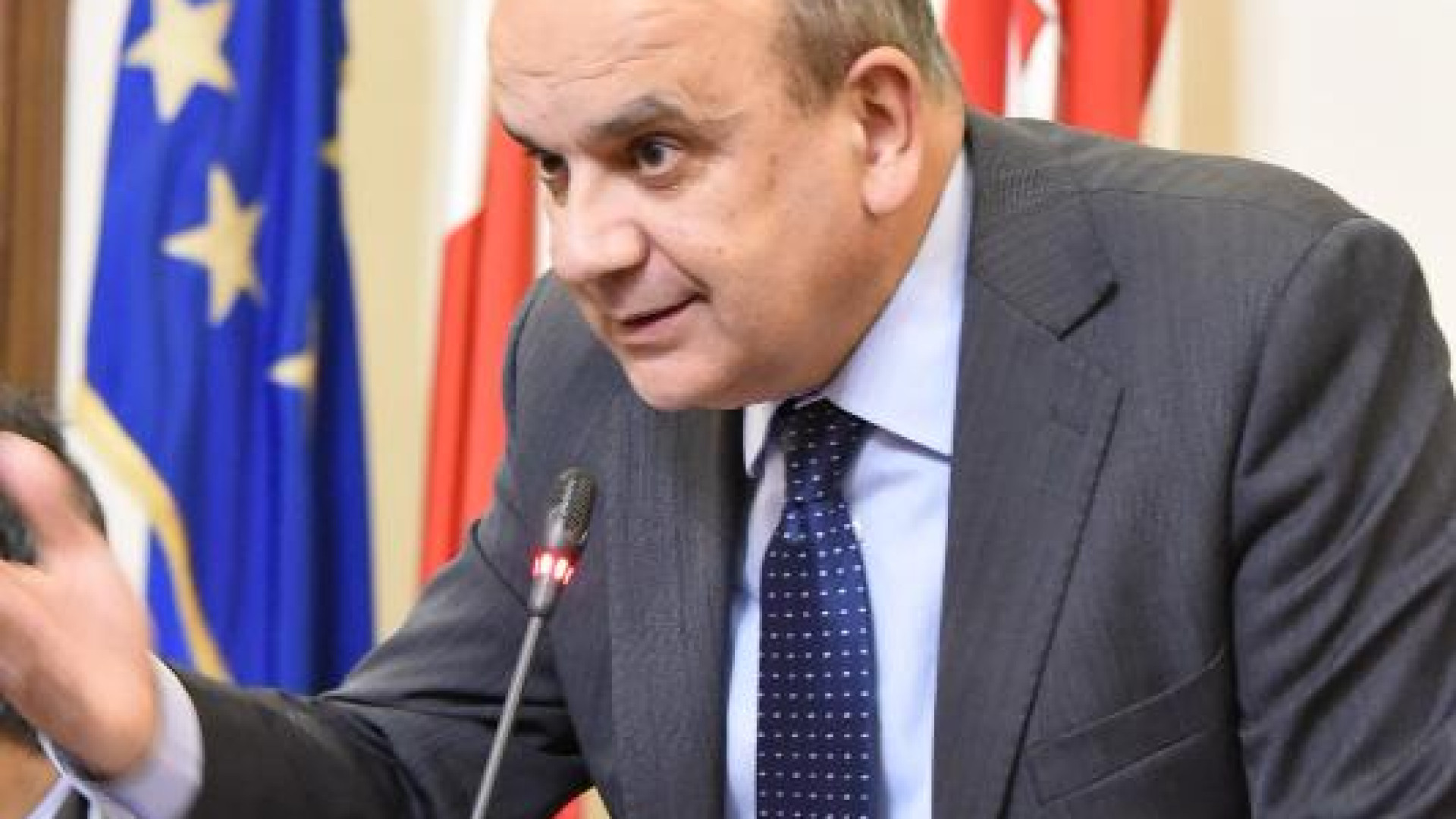 Dosi, i momenti più difficili? "Alluvione e rimpasto". Pd: "Evitare le primarie"
