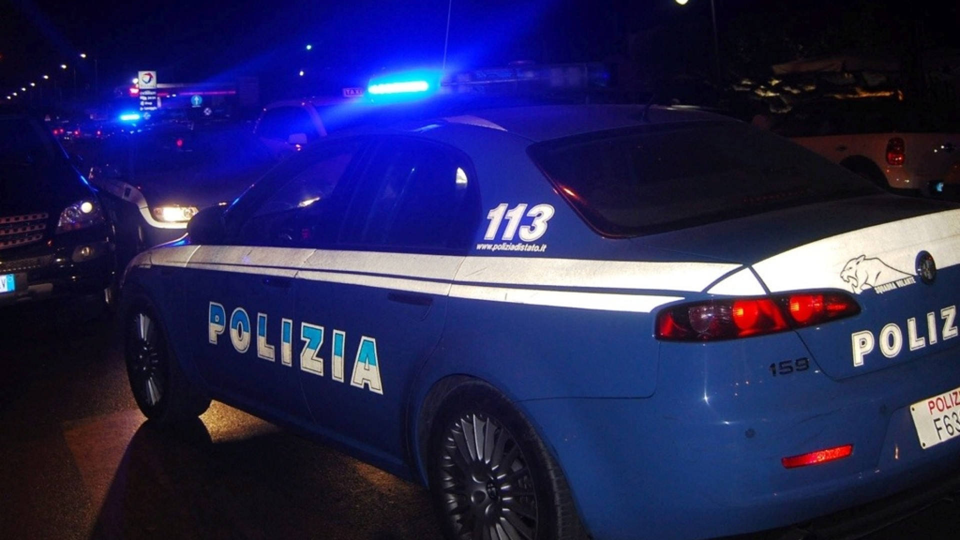 Urla e botte sulla Caorsana: 50enne macedone trasportato al pronto soccorso