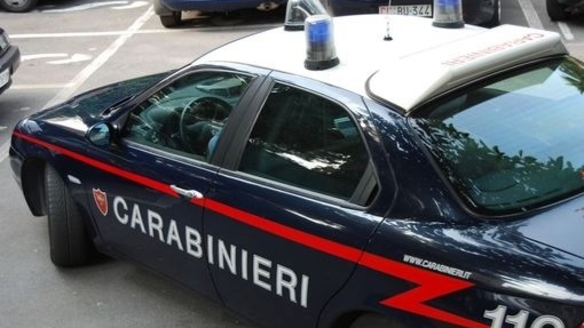 Colpo notturno nello studio di un avvocato: sparisce la cassaforte