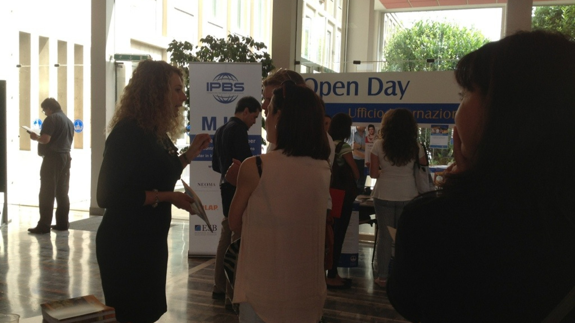 Scegliere la facoltà giusta per trovare lavoro: 300 studenti all'Open Day 2014