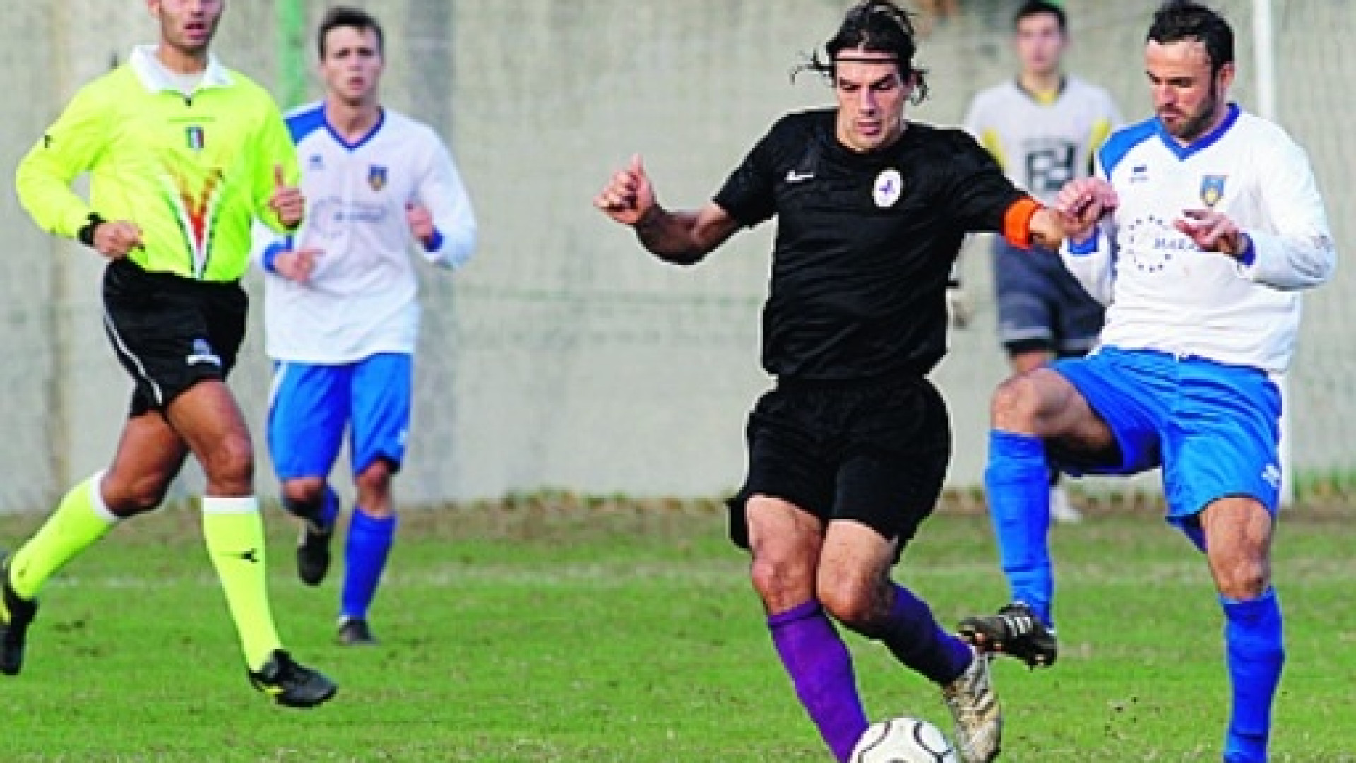 Calcio dilettanti: Erbaggio esonerato, la panchina del Royale Fiore a Montanari