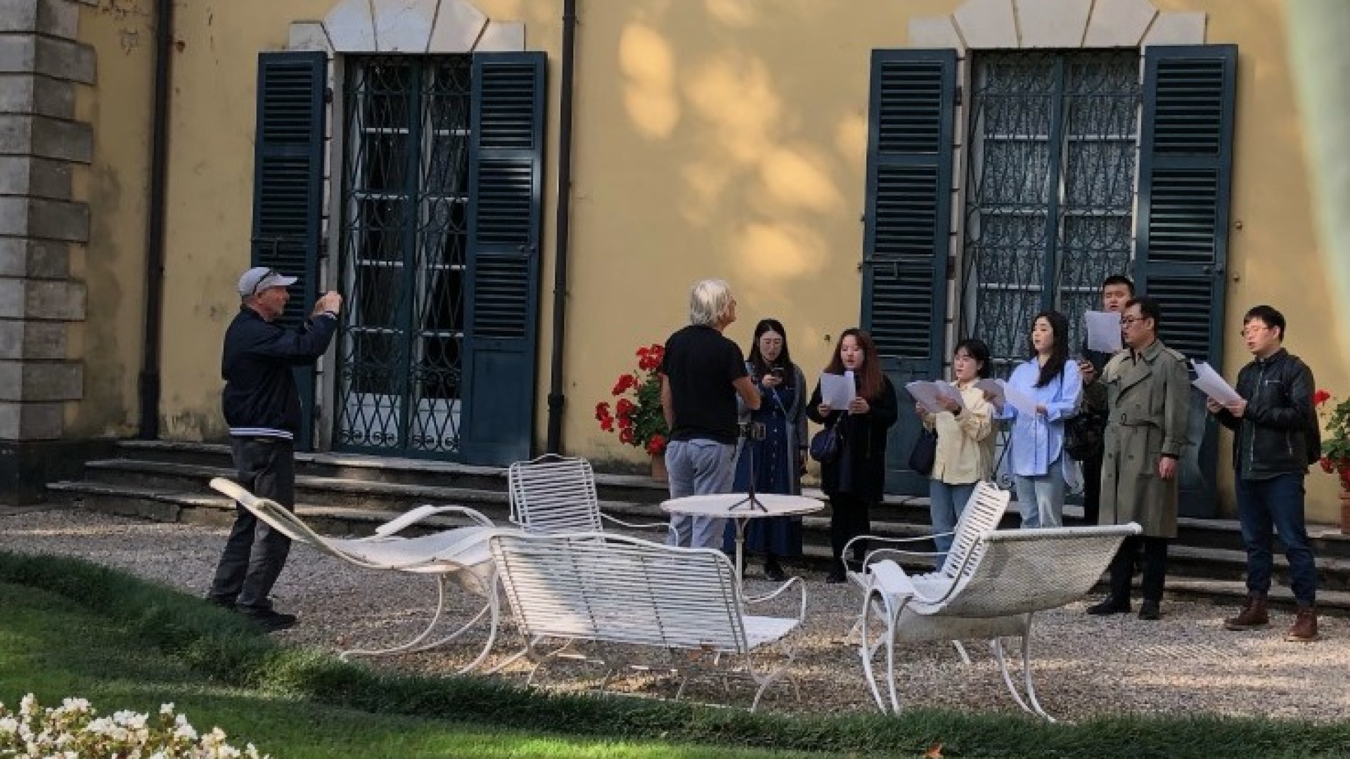 Villa Verdi chiude, il commosso "Va pensiero" che le dedica il Nicolini