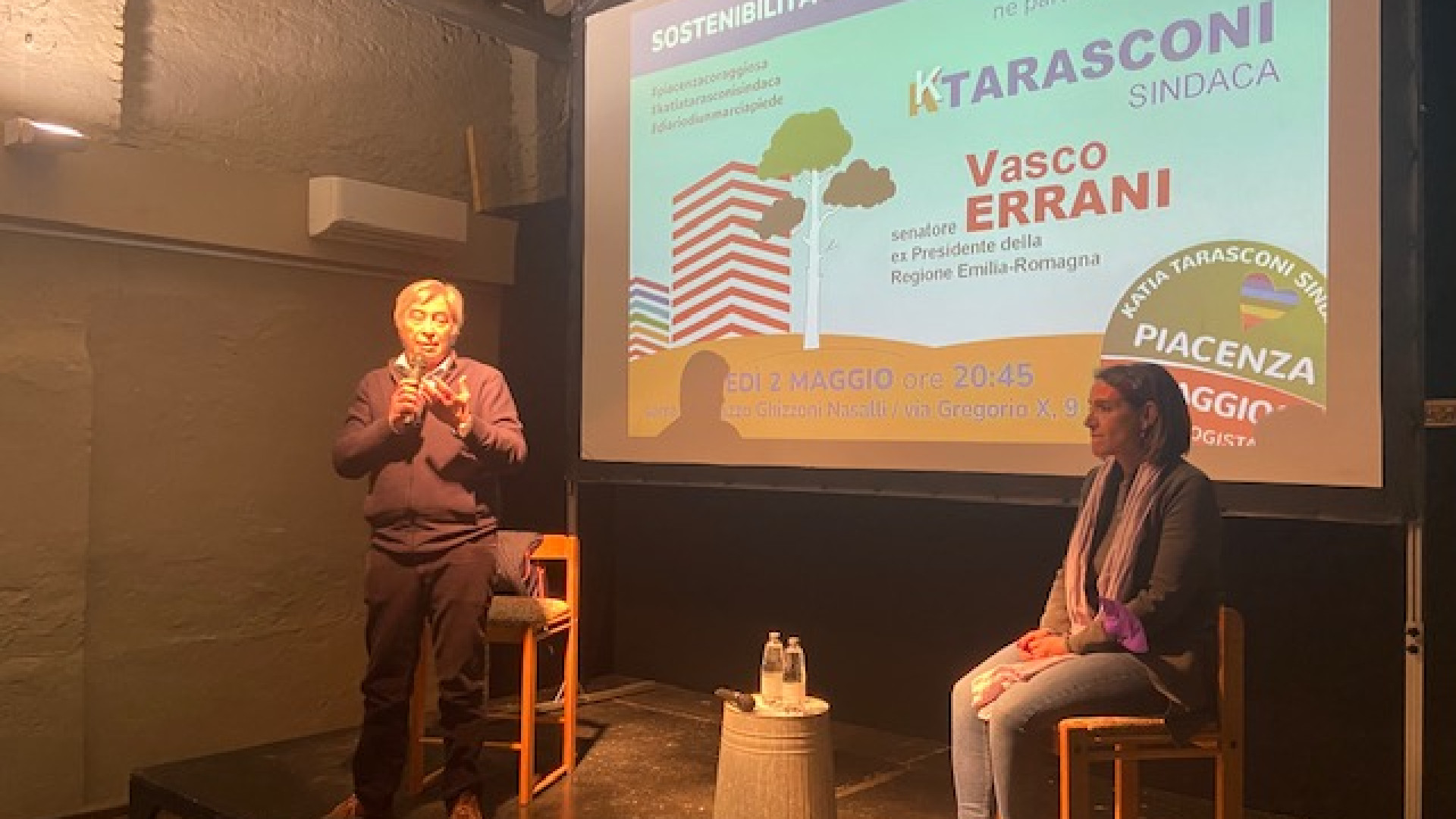 Il senatore Errani per Tarasconi sindaco: "Occorre ricucire la comunità"