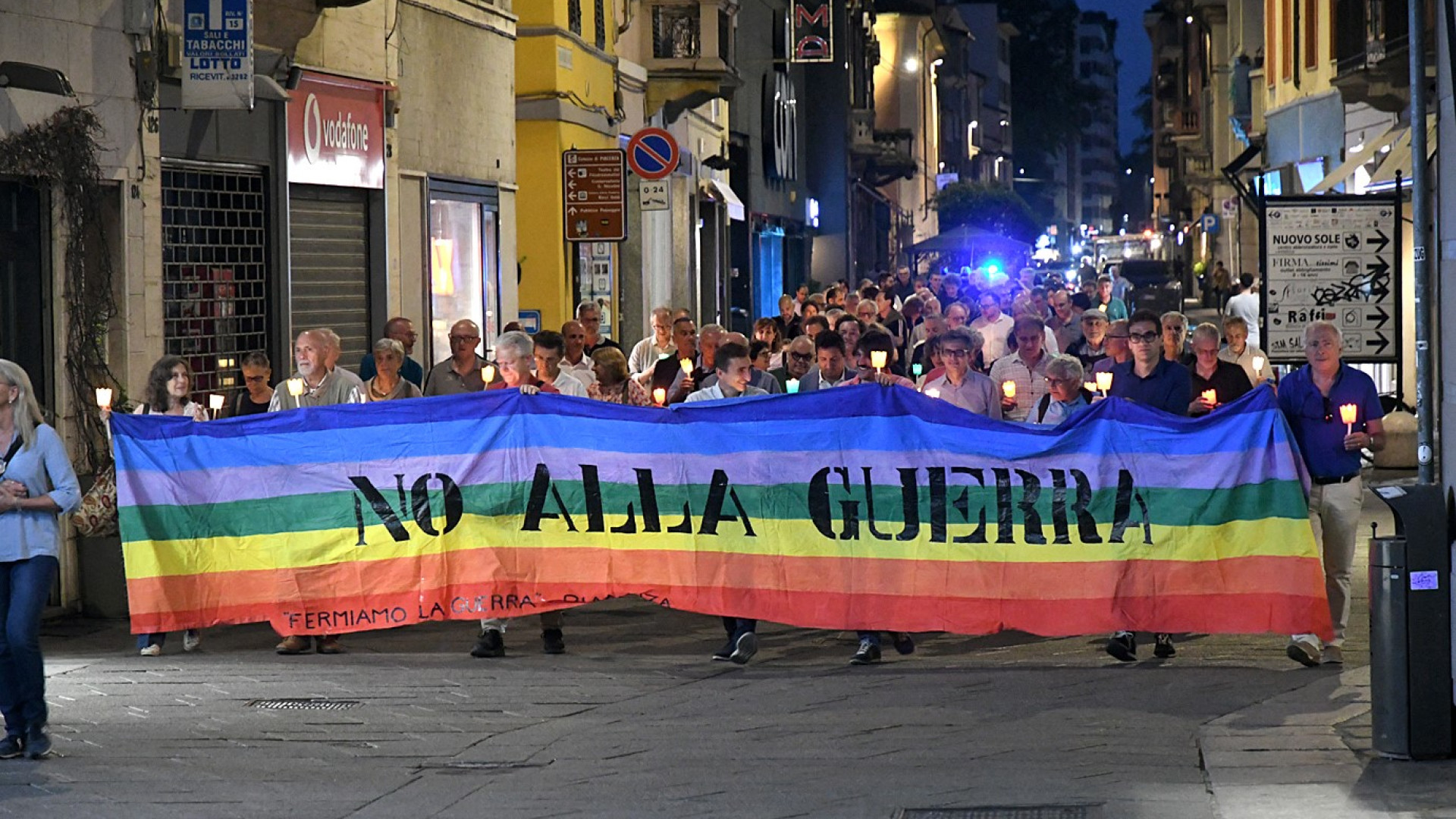 Obiettori di coscienza Caritas, 150 in corteo per affermare che la pace è possibile