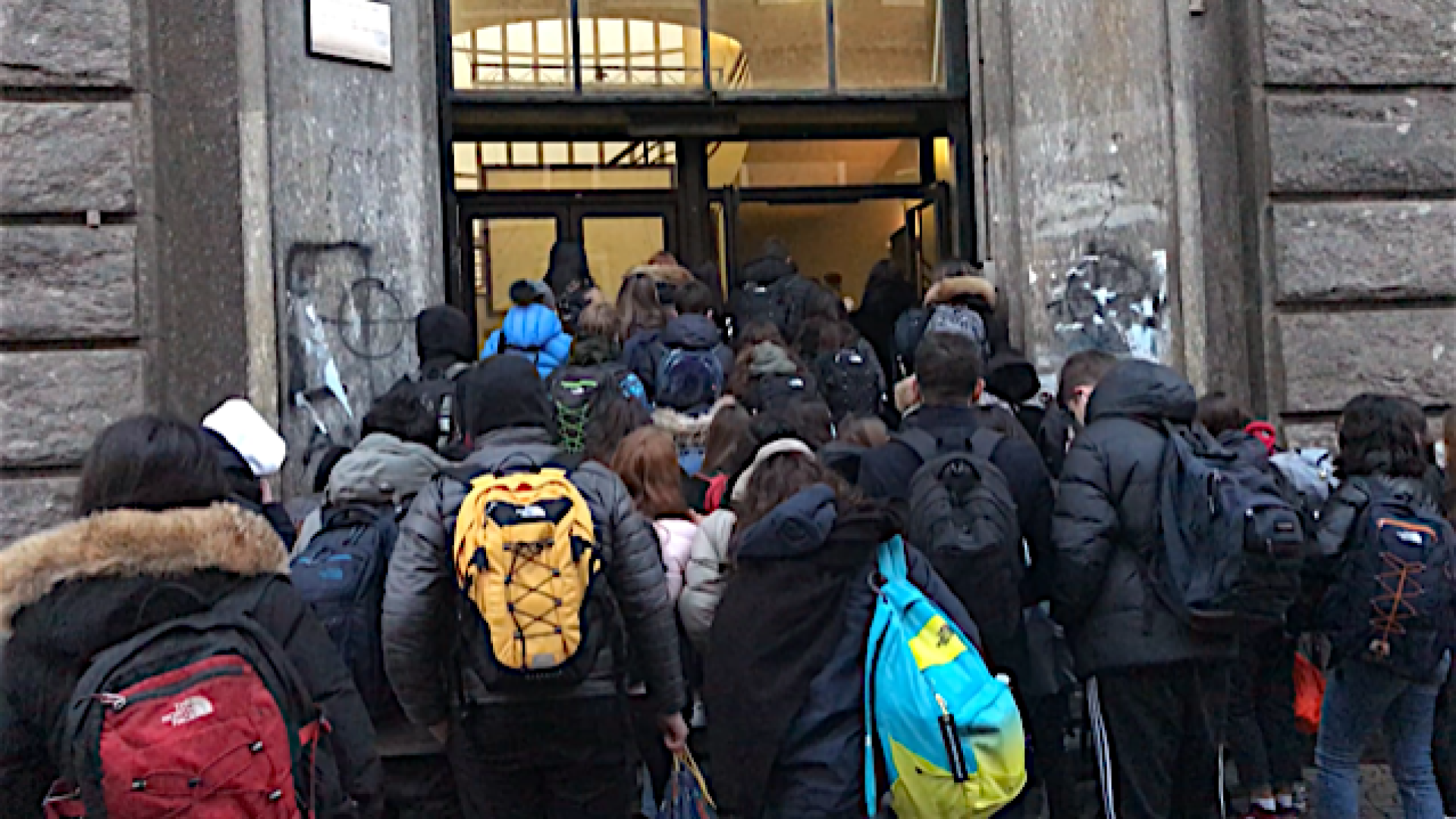 Mediazione culturale e linguistica nelle scuole: pubblicato bando comunale