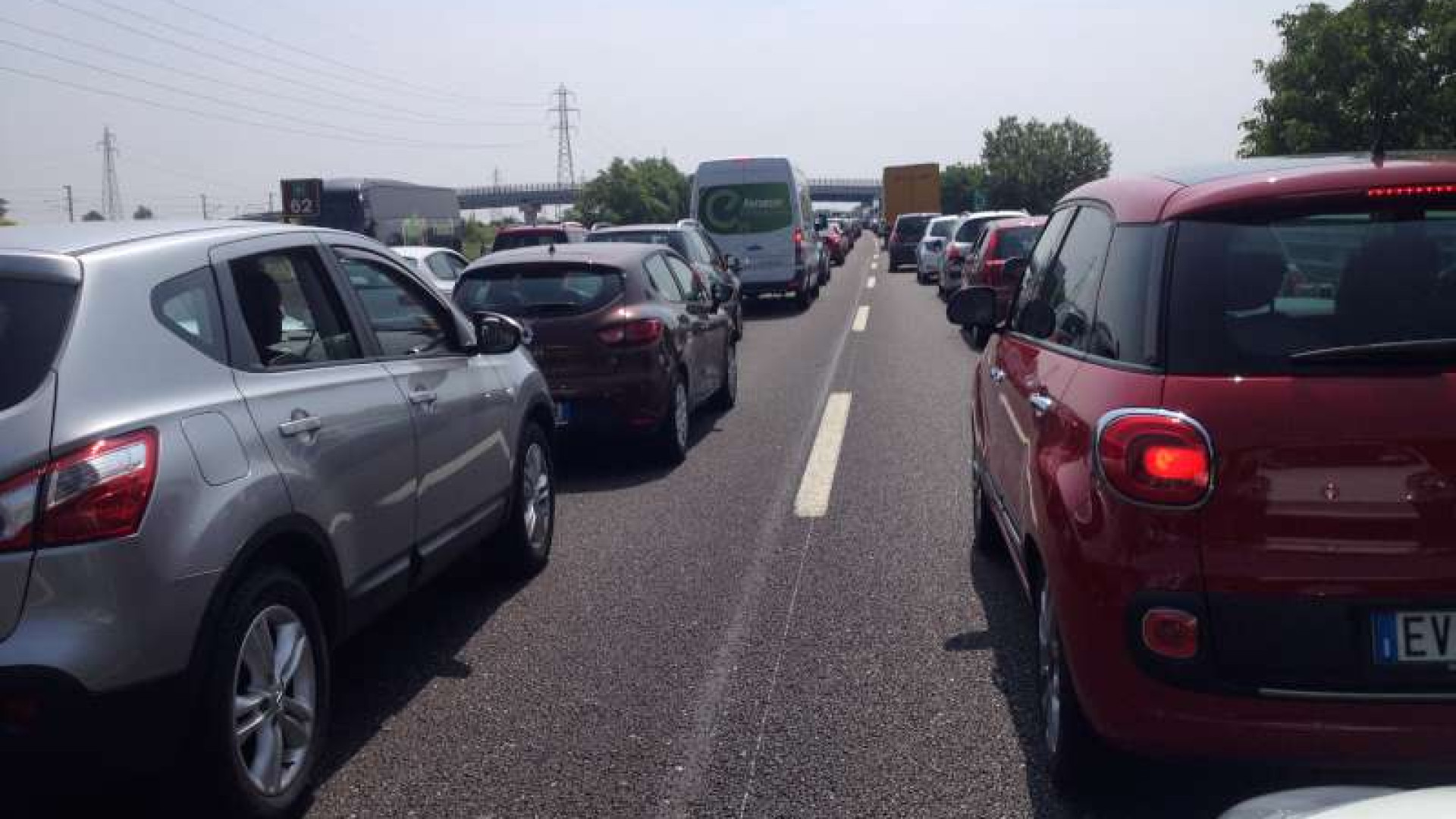 L'idea del sindaco alla Regione: copertura antismog sull'autostrada di Piacenza