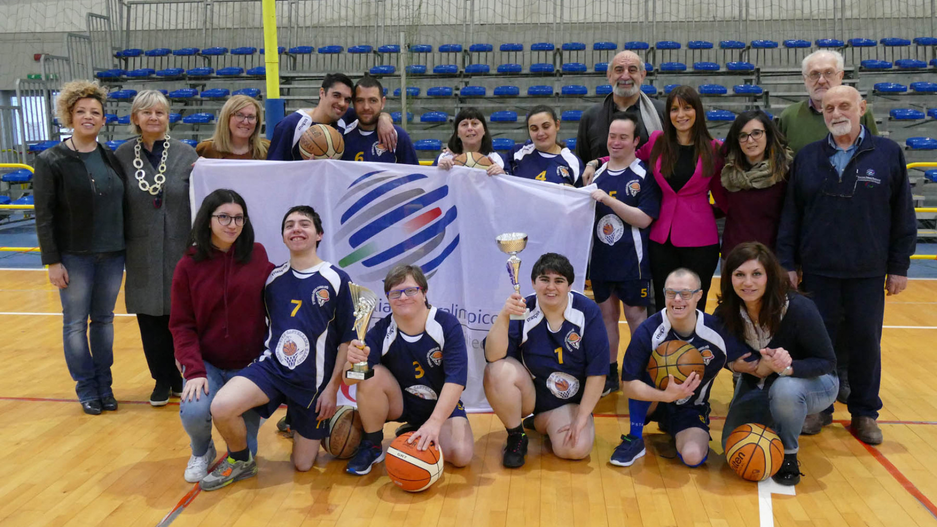 Solidarietà: la Castellana Basket "adotta" nove atleti diversamente abili