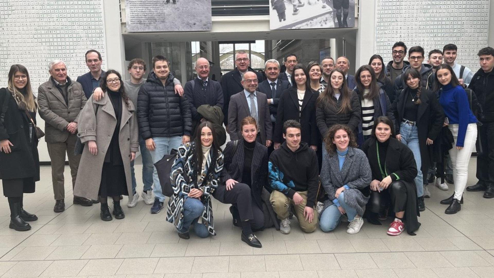 Rolleri agli studenti in Cattolica: "La montagna è in emergenza, serve un piano"