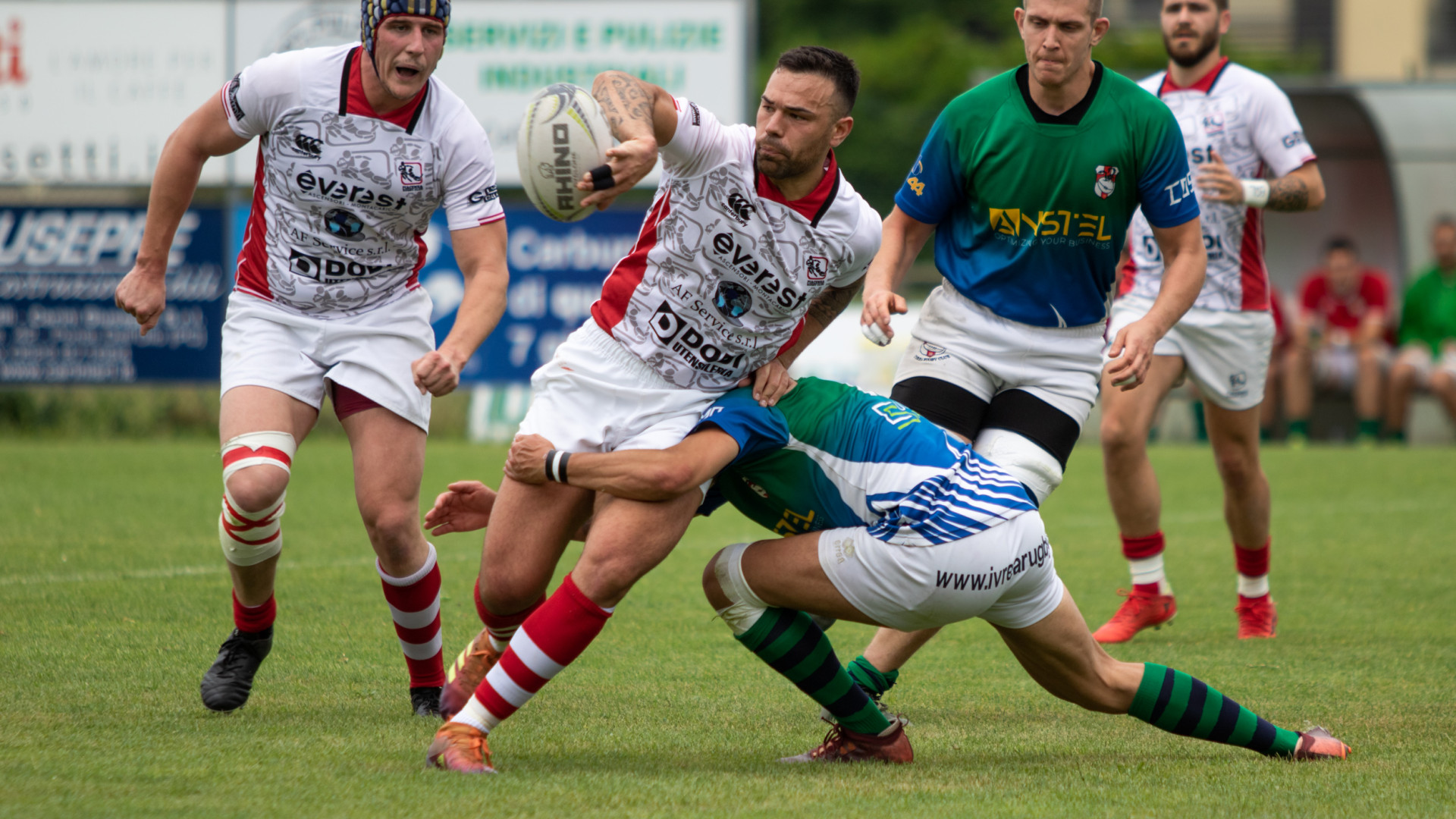 Il Piacenza Rugby travolge Ivrea: il secondo posto è ora a portata di mano