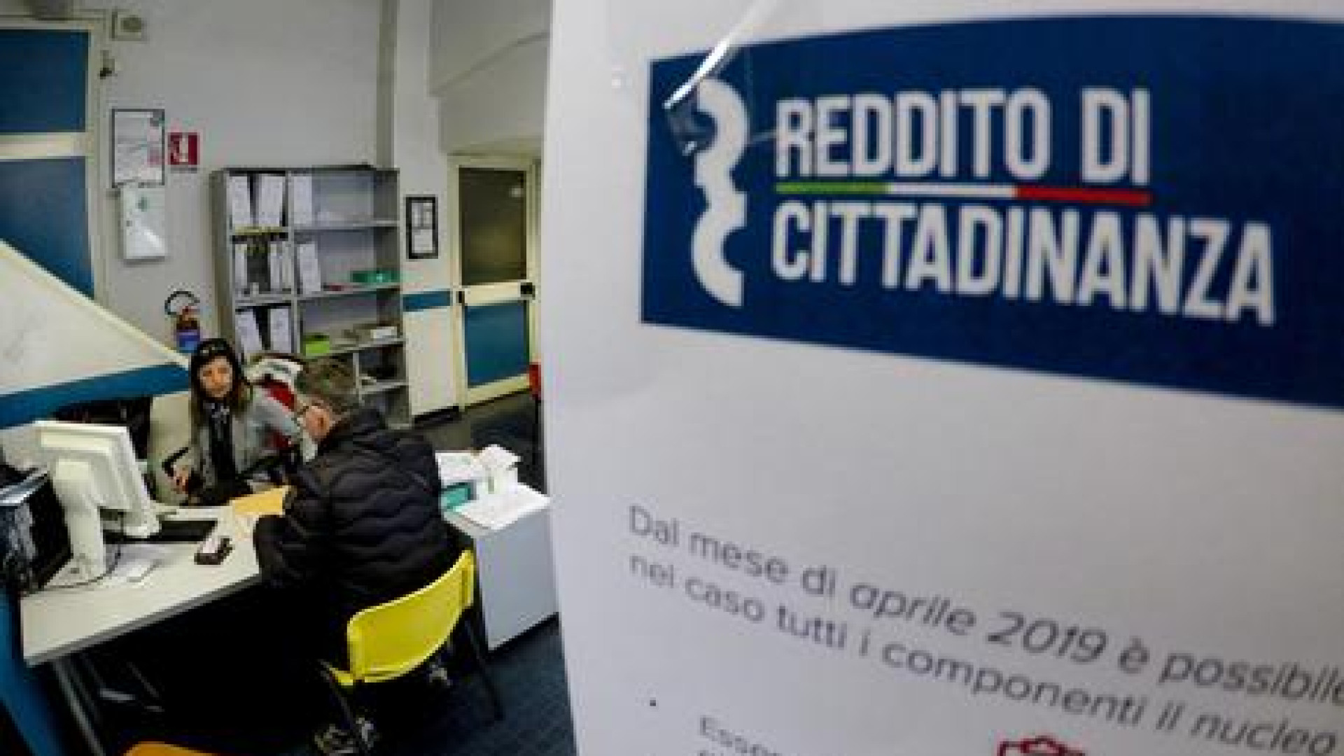Reddito cittadinanza: 894 piacentini hanno trovato lavoro. Solo metà lo ha mantenuto