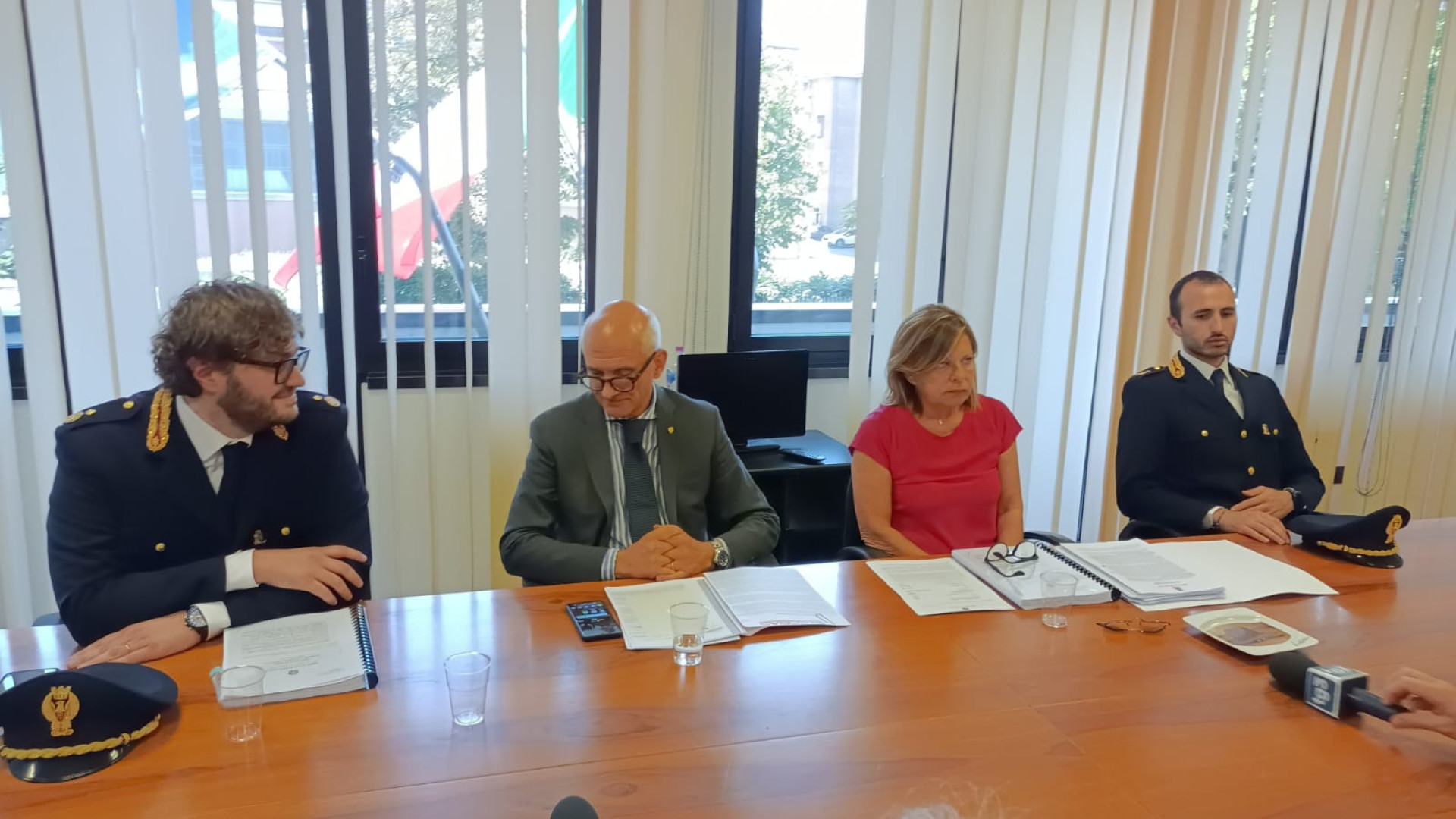 "Scioperi nella logistica con intenti estorsivi", sei arresti nei vertici Si Cobas e Usb