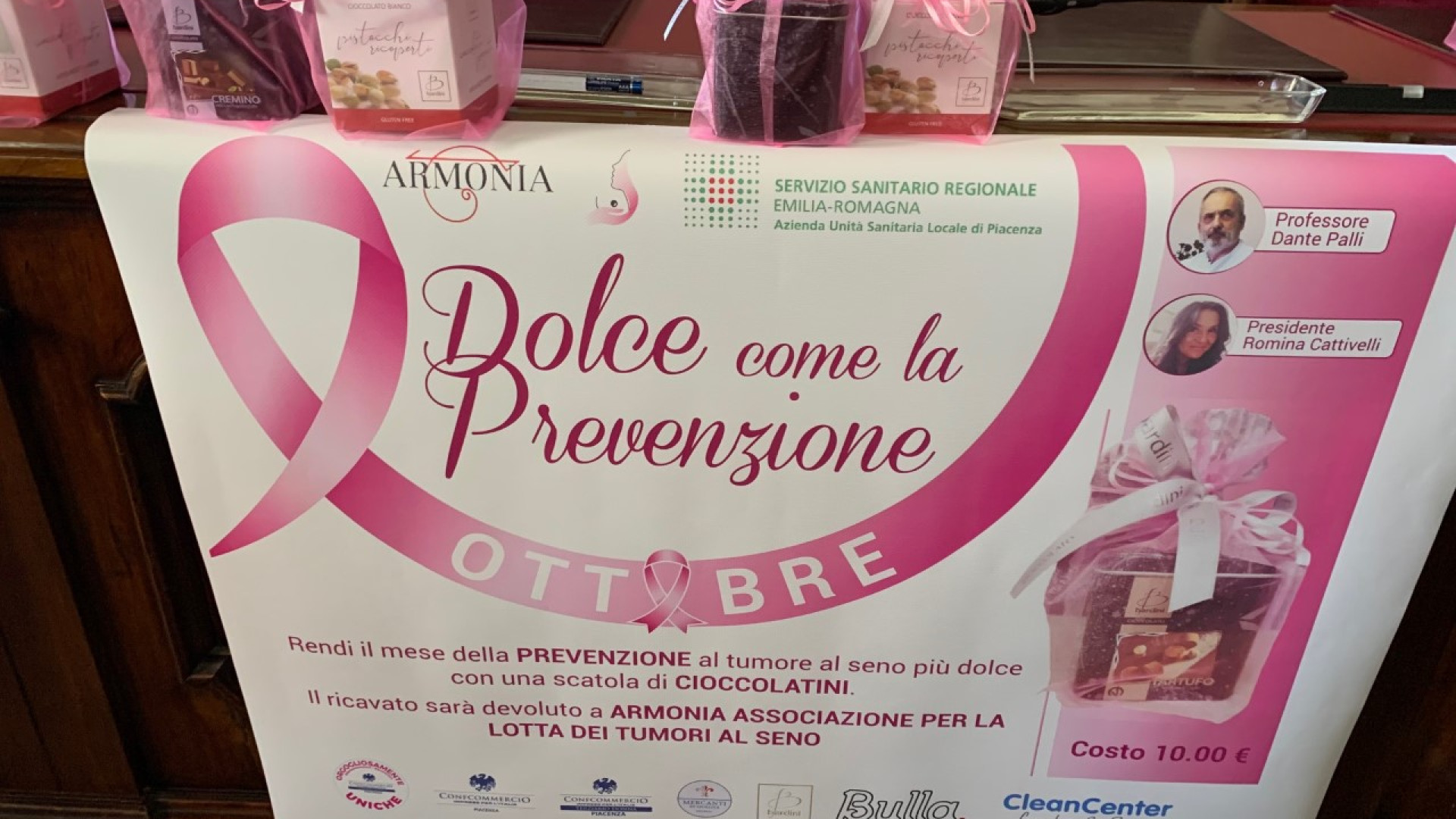 Tumore al seno, crollo delle diagnosi nel 2020. "Fate i controlli"