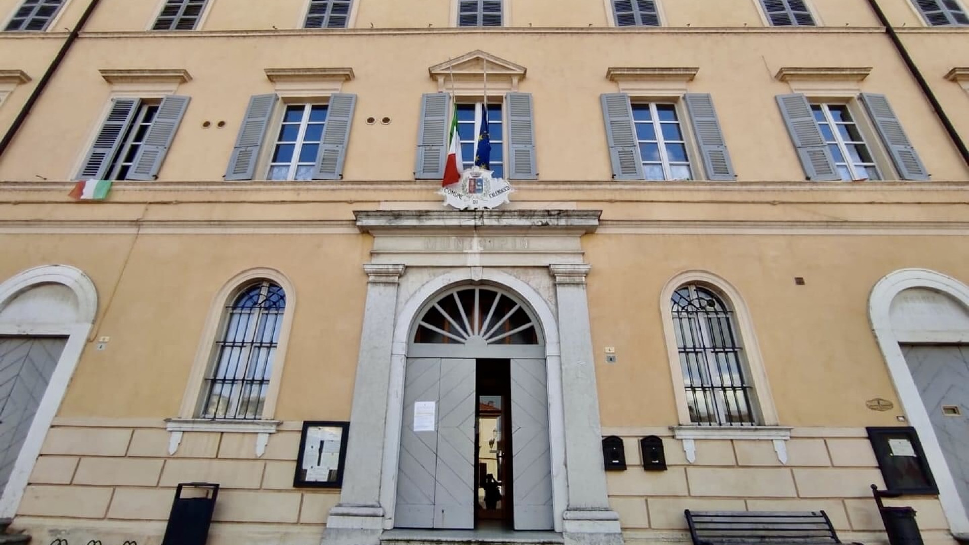 Calendasco: "Consumi diminuiti di un terzo ma bollette raddoppiate"