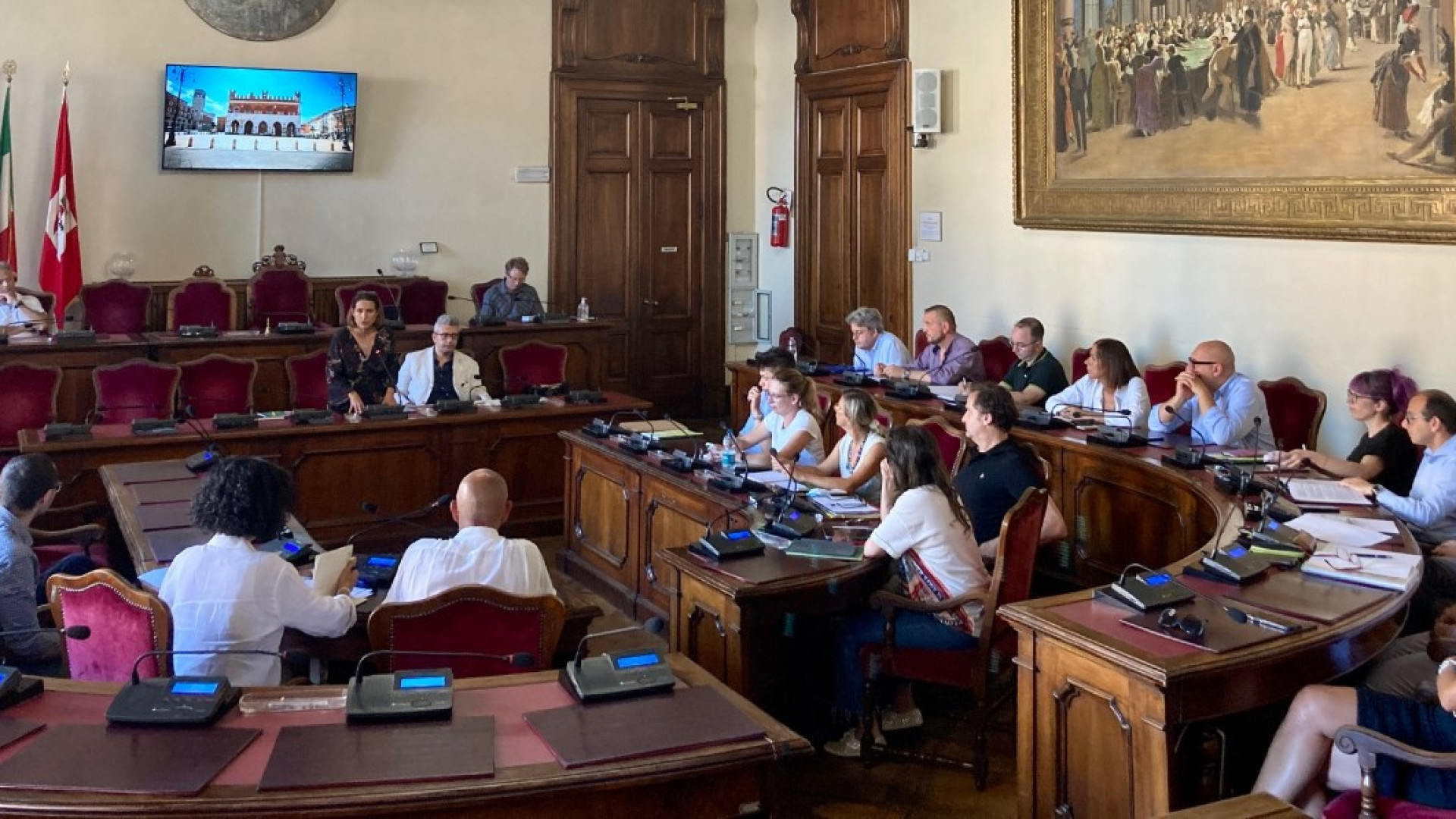 Neoconsiglieri a lezione in aula. Gazzolo presidente? C'è anche l'ipotesi Perrucci