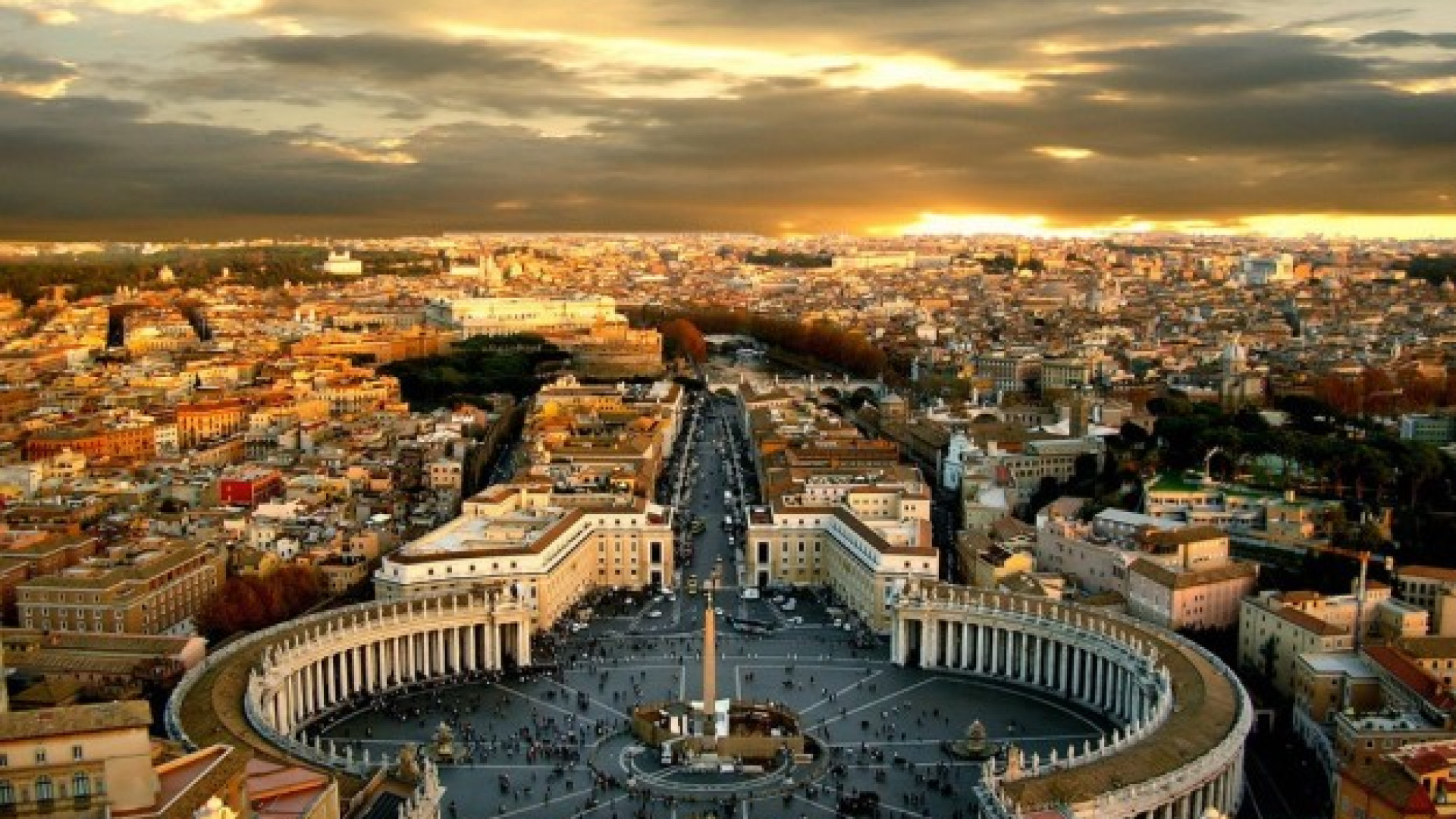 Crisi e lavoro, ci si appella al miracolo. Crescono i pellegrinaggi