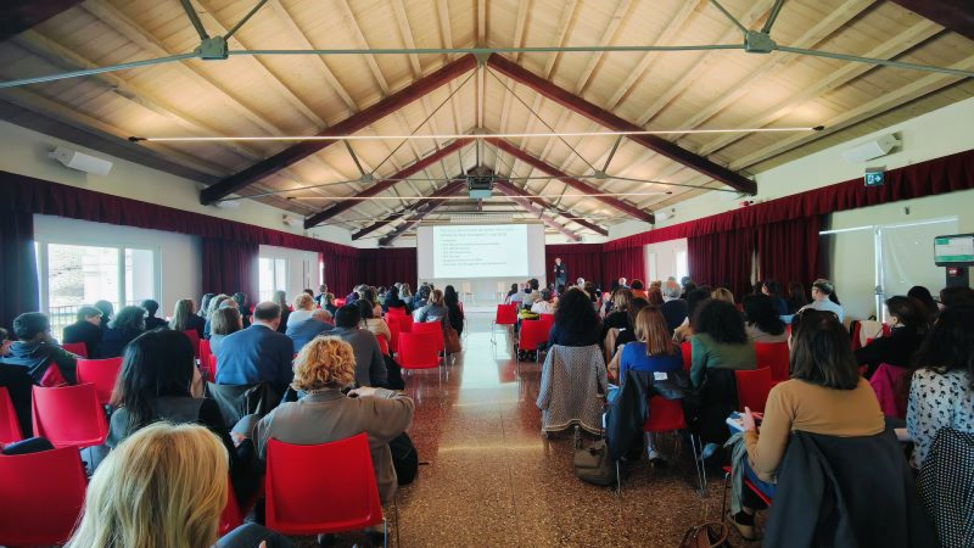 Allarme giovani sempre più isolati: "Tutti gli enti chiamati a interagire per aiutarli"