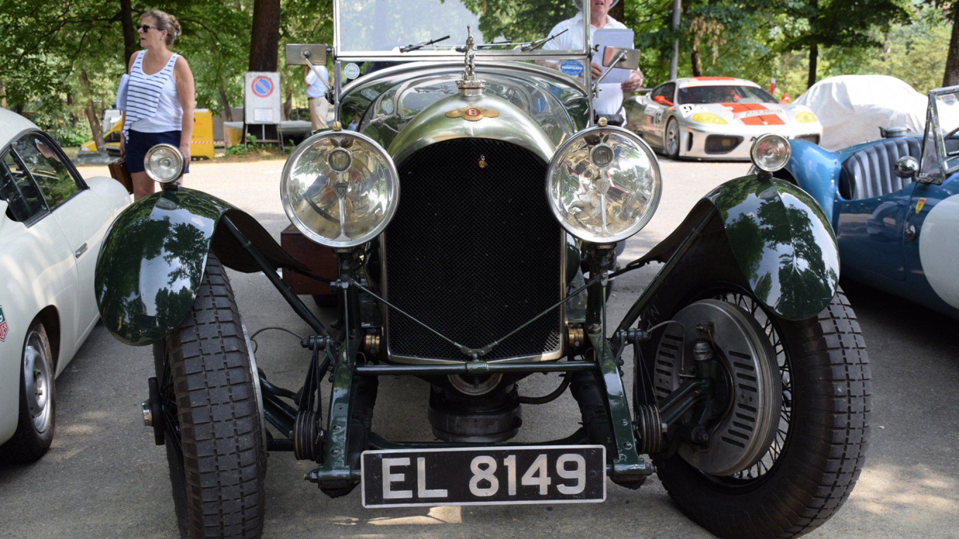 Auto d'epoca in viale Dante per i 50 anni di Cpae e la fine dei lavori