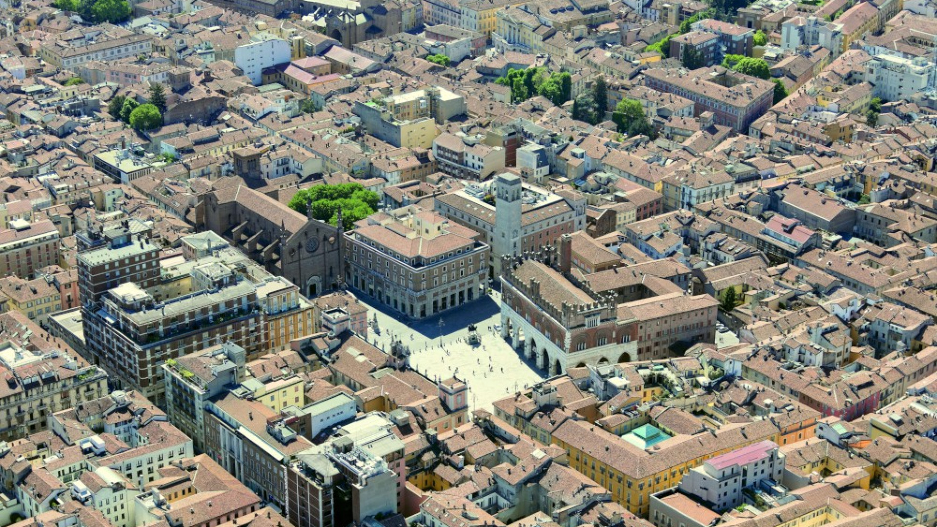 In una settimana arrivati a Piacenza 49 richiedenti asilo sbarcati a Lampedusa