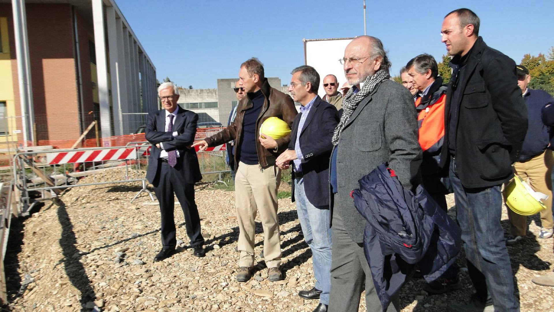 Fiorenzuola, nuova palestra al Mattei: proseguono i lavori. Trespidi:" impegno costante della Provincia"